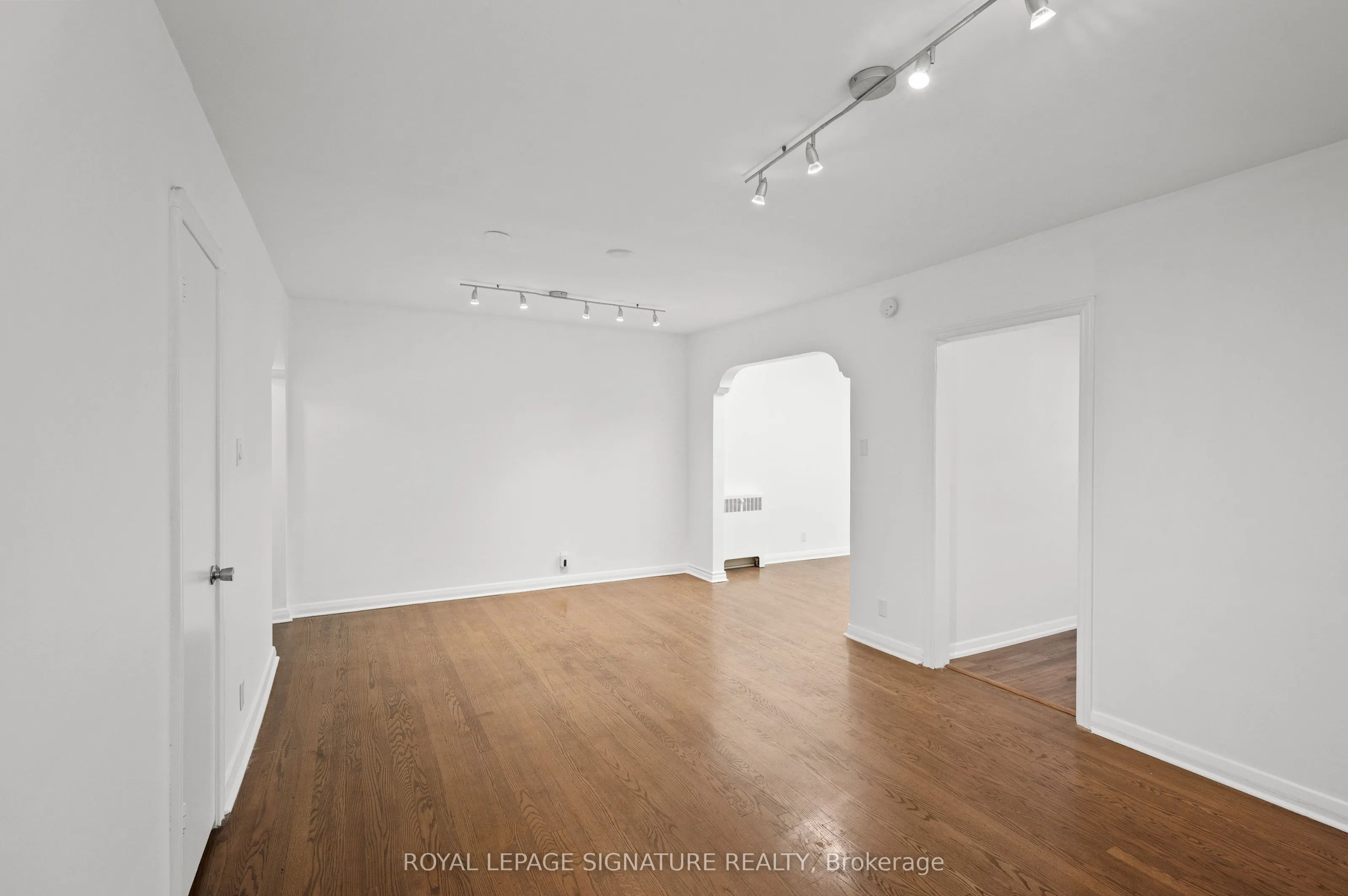 1138 Eglinton Avenue W, #2nd Floor