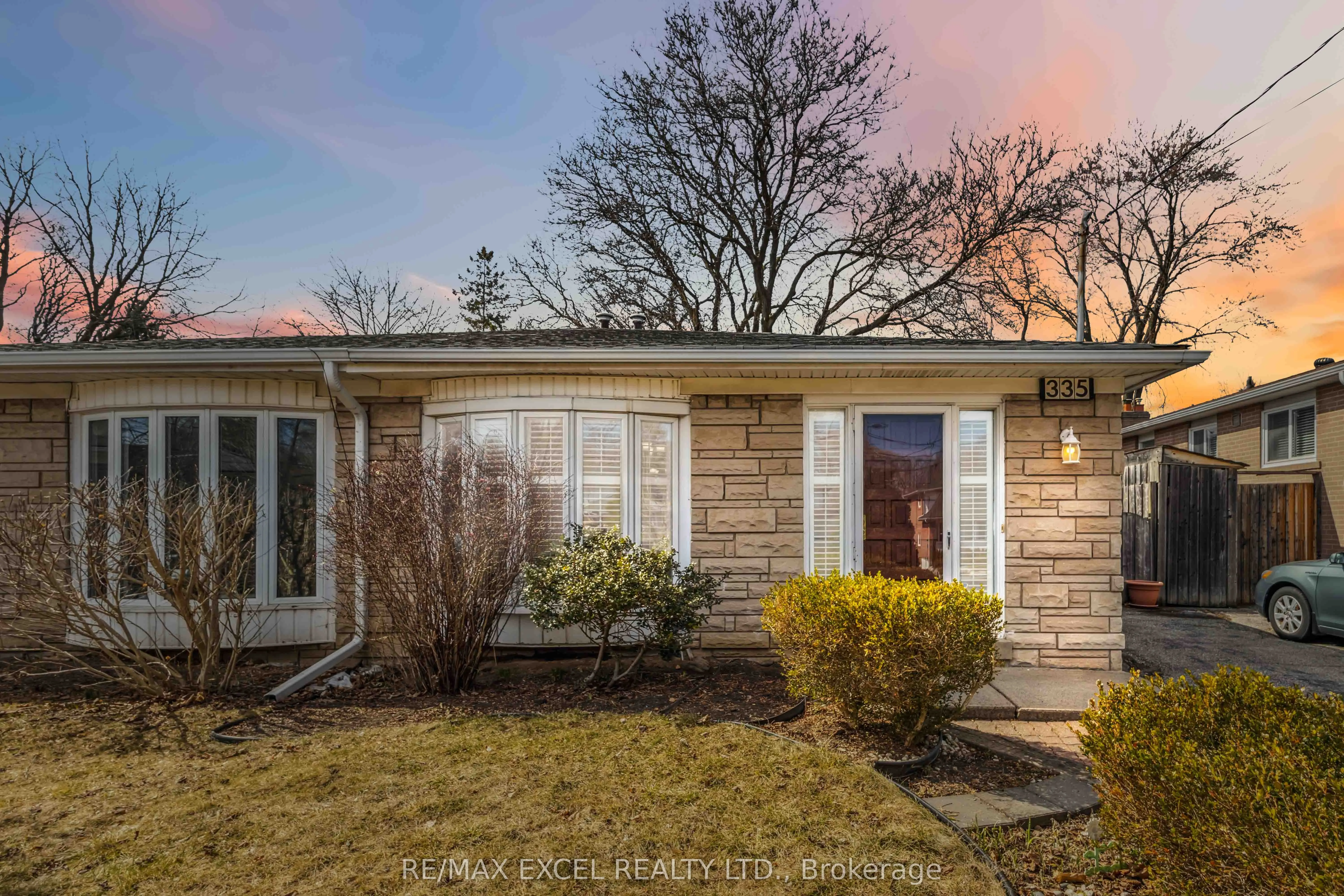 335 Woodsworth Road