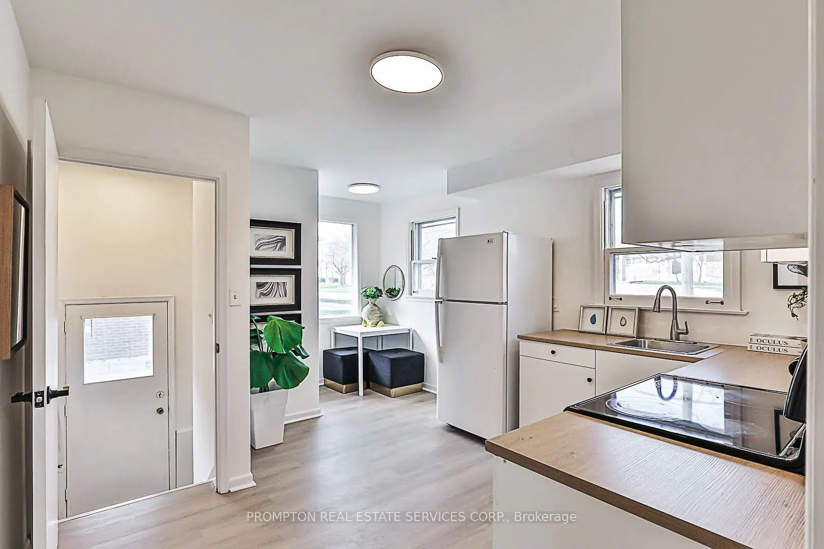 81 Maxome Avenue