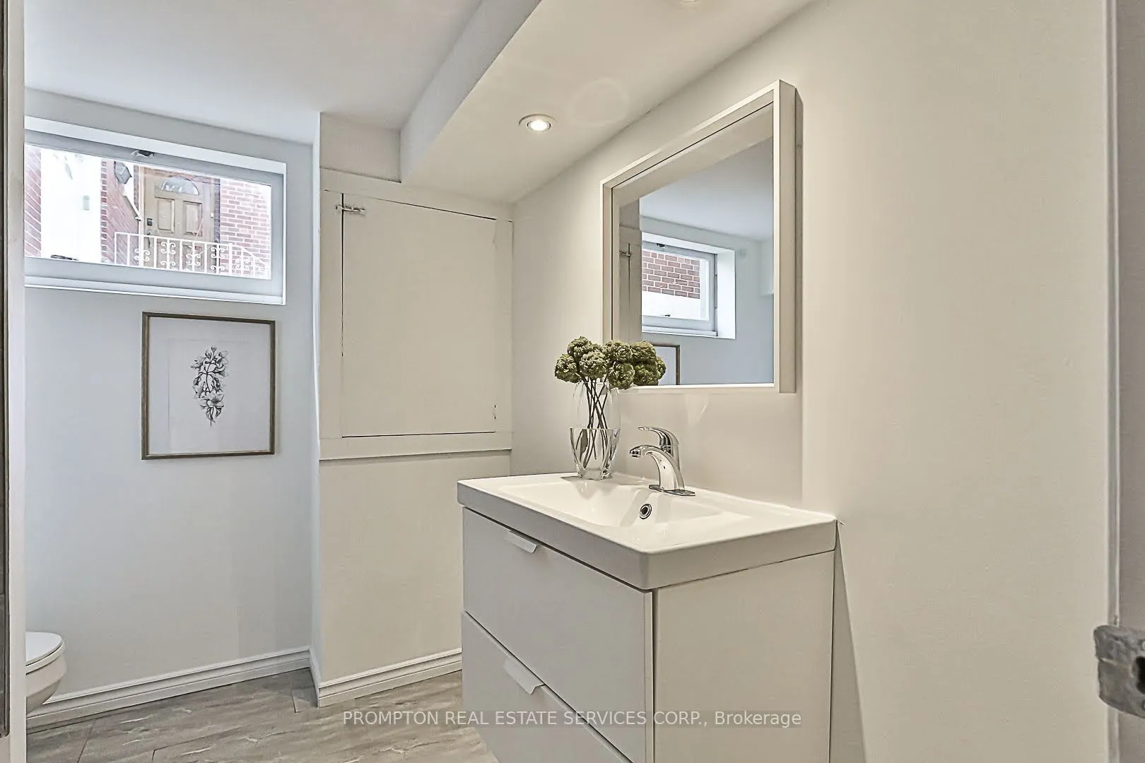 81 Maxome Avenue