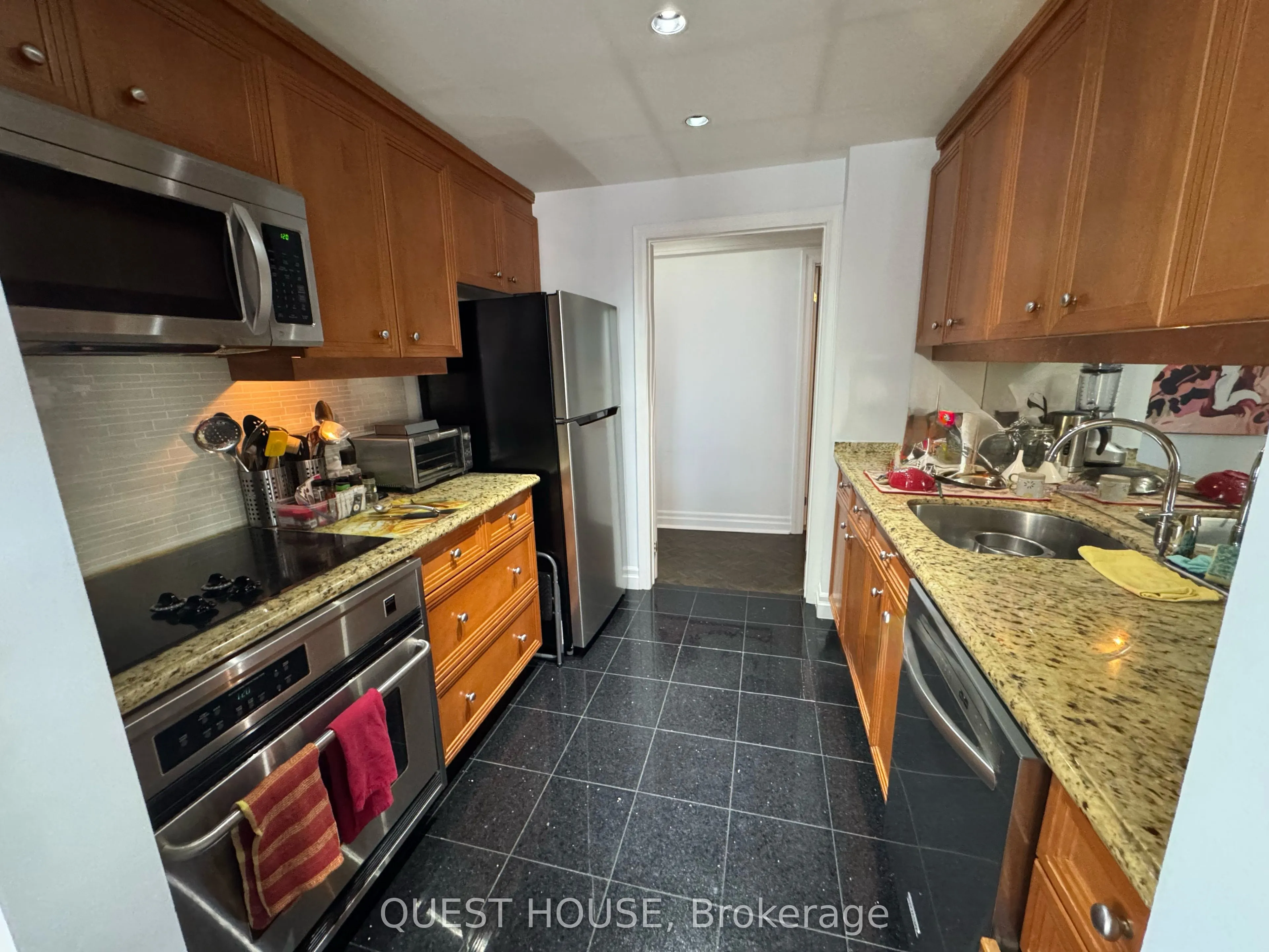 447 Walmer Road, #Ph10