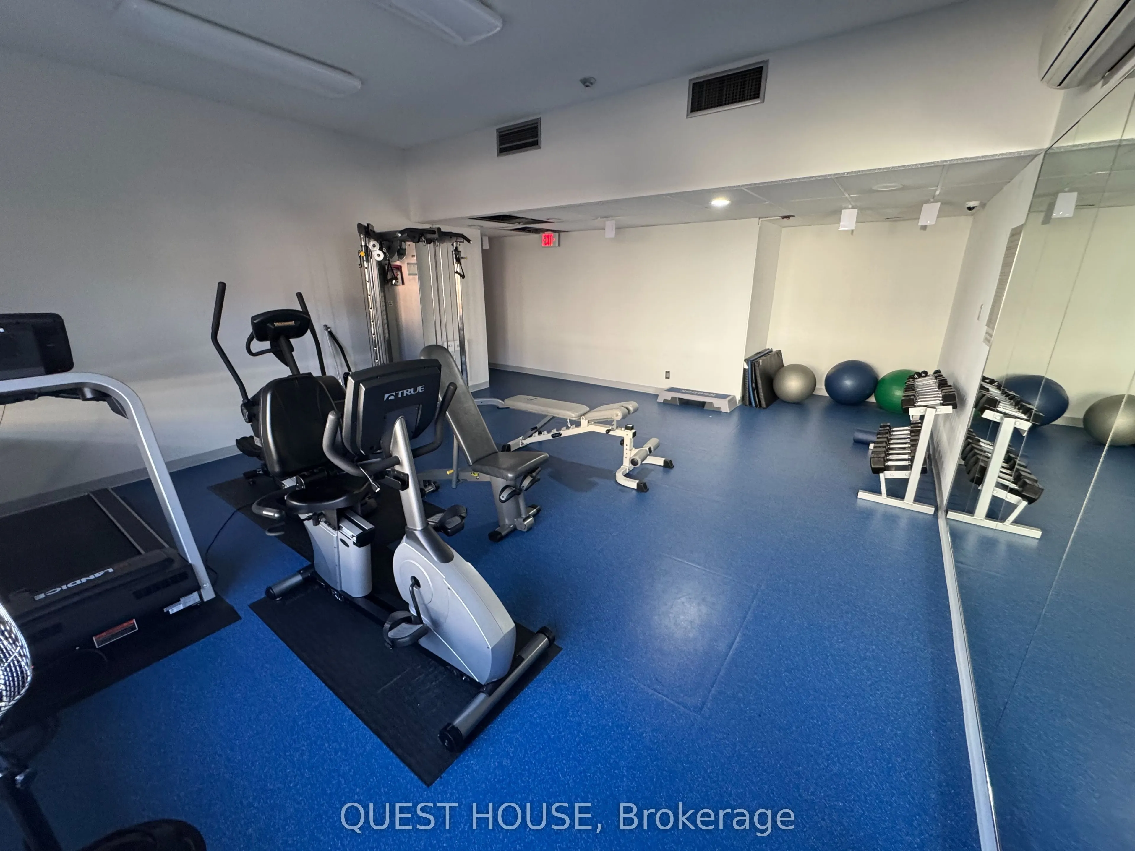 447 Walmer Road, #Ph10