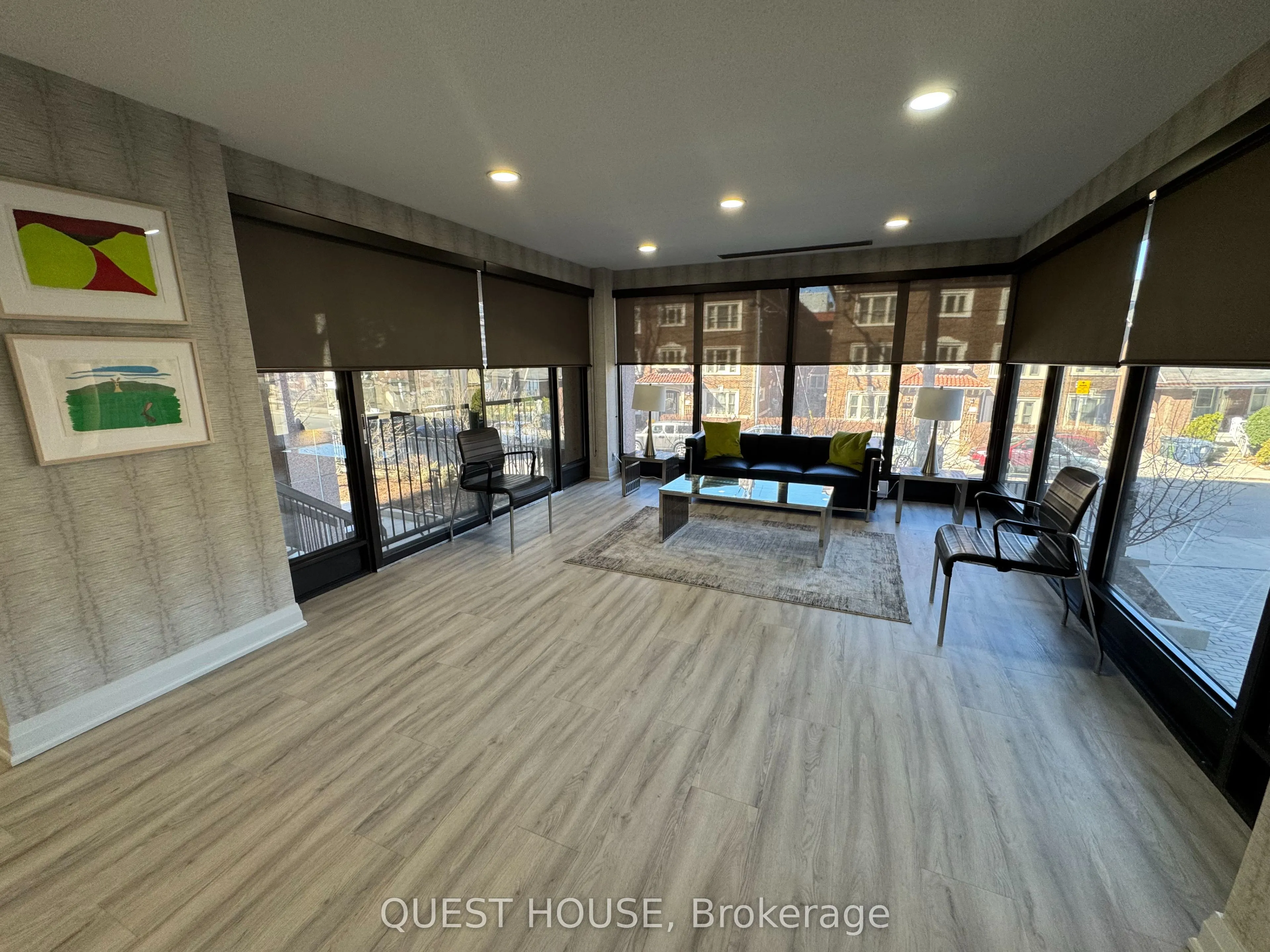 447 Walmer Road, #Ph10
