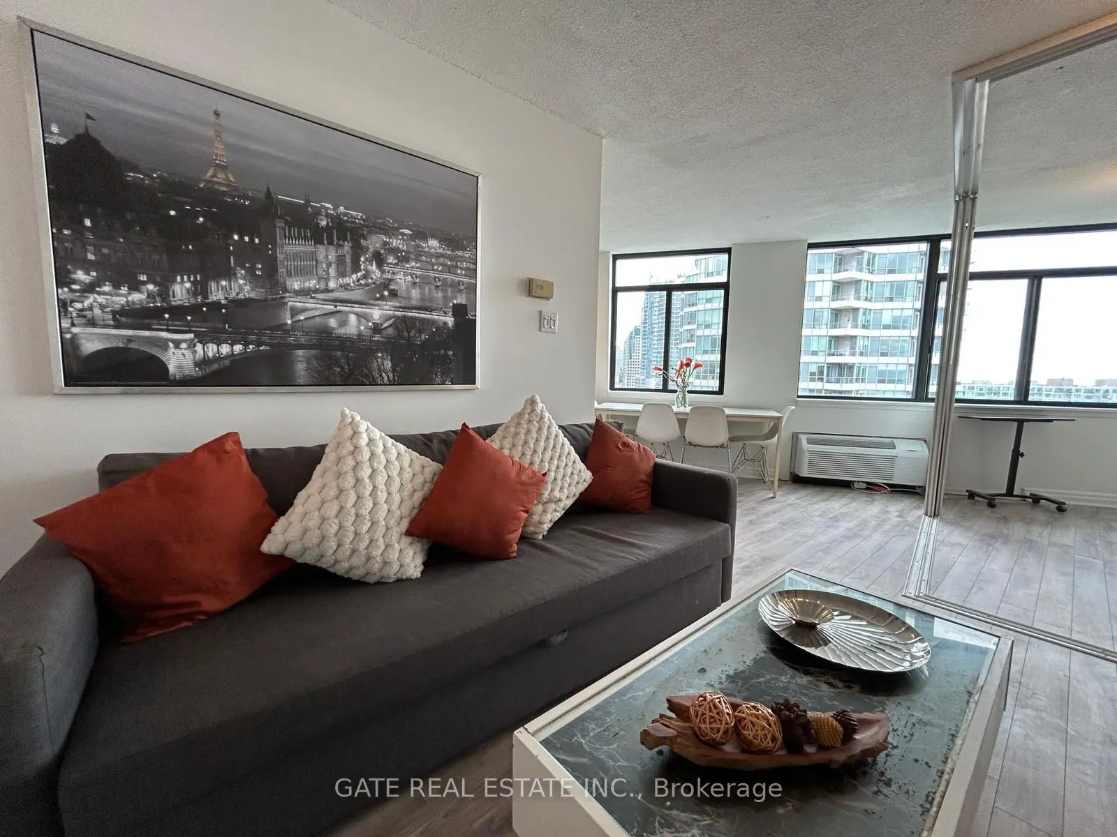 250 Queens Quay W, #1706