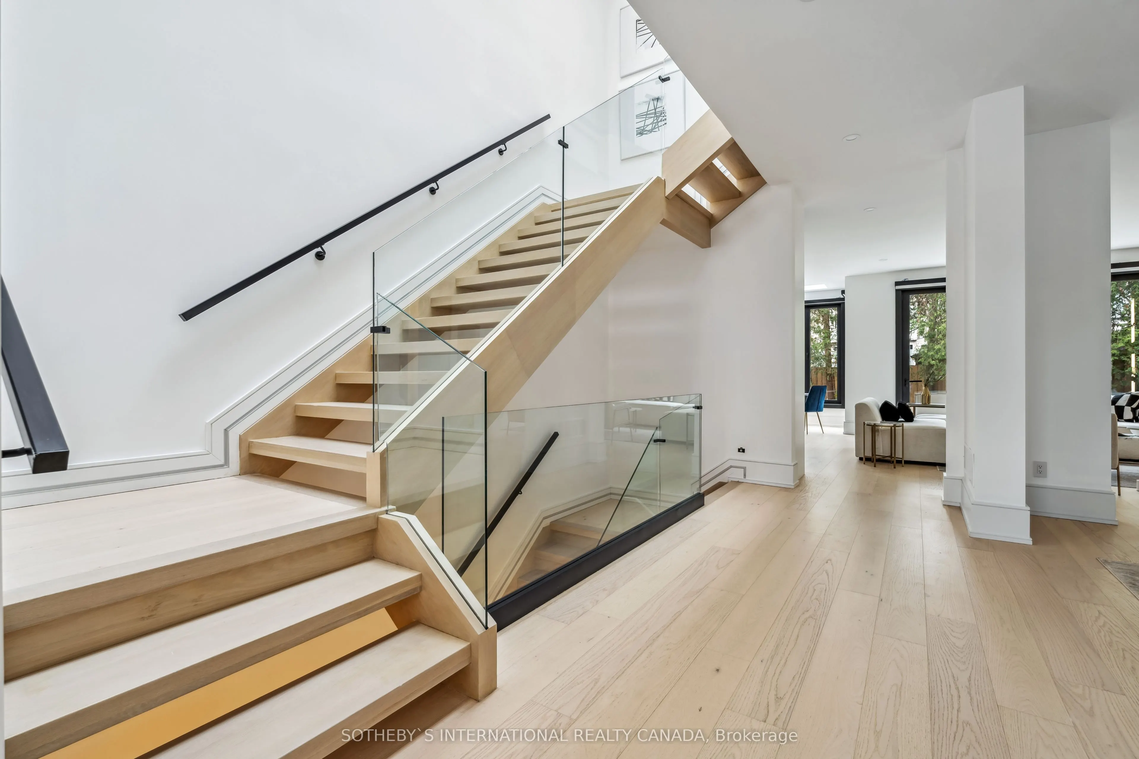 159 Cortleigh Boulevard