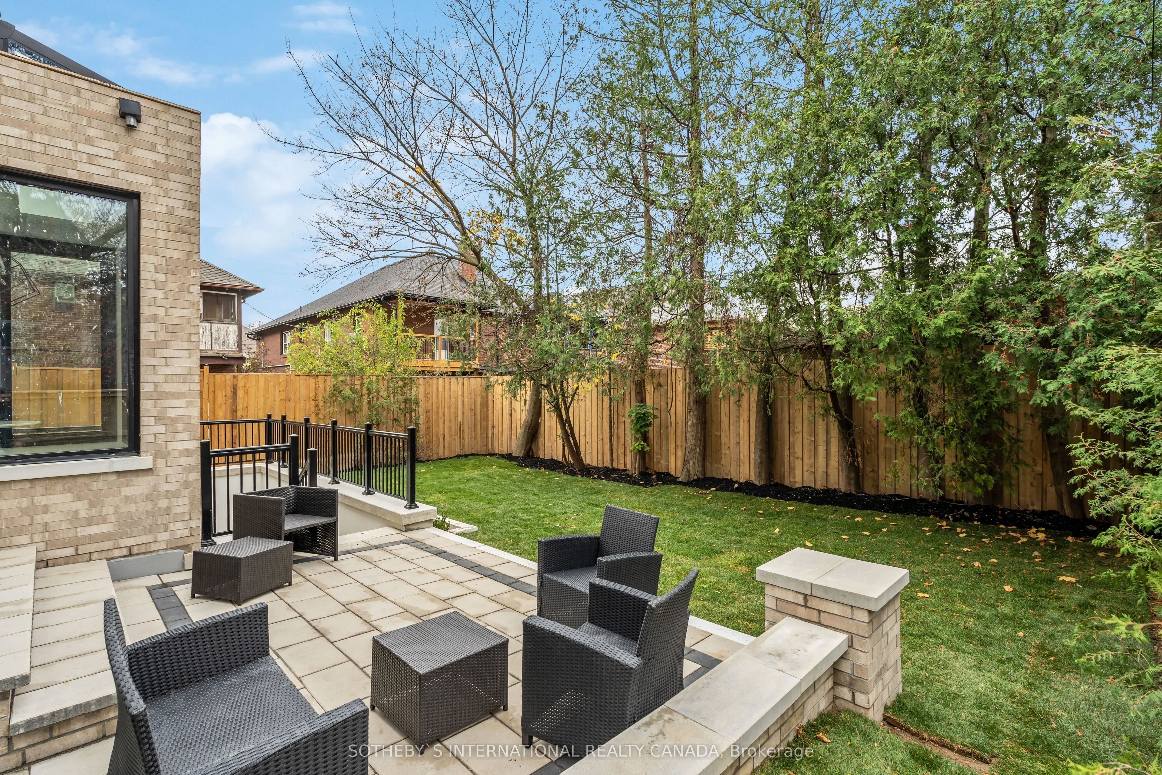 159 Cortleigh Boulevard