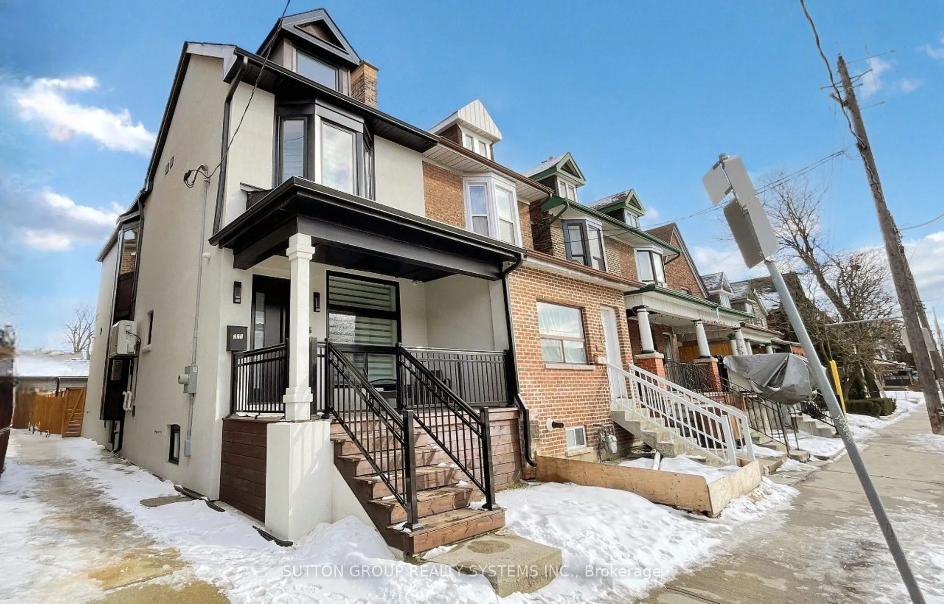 225 Christie Street