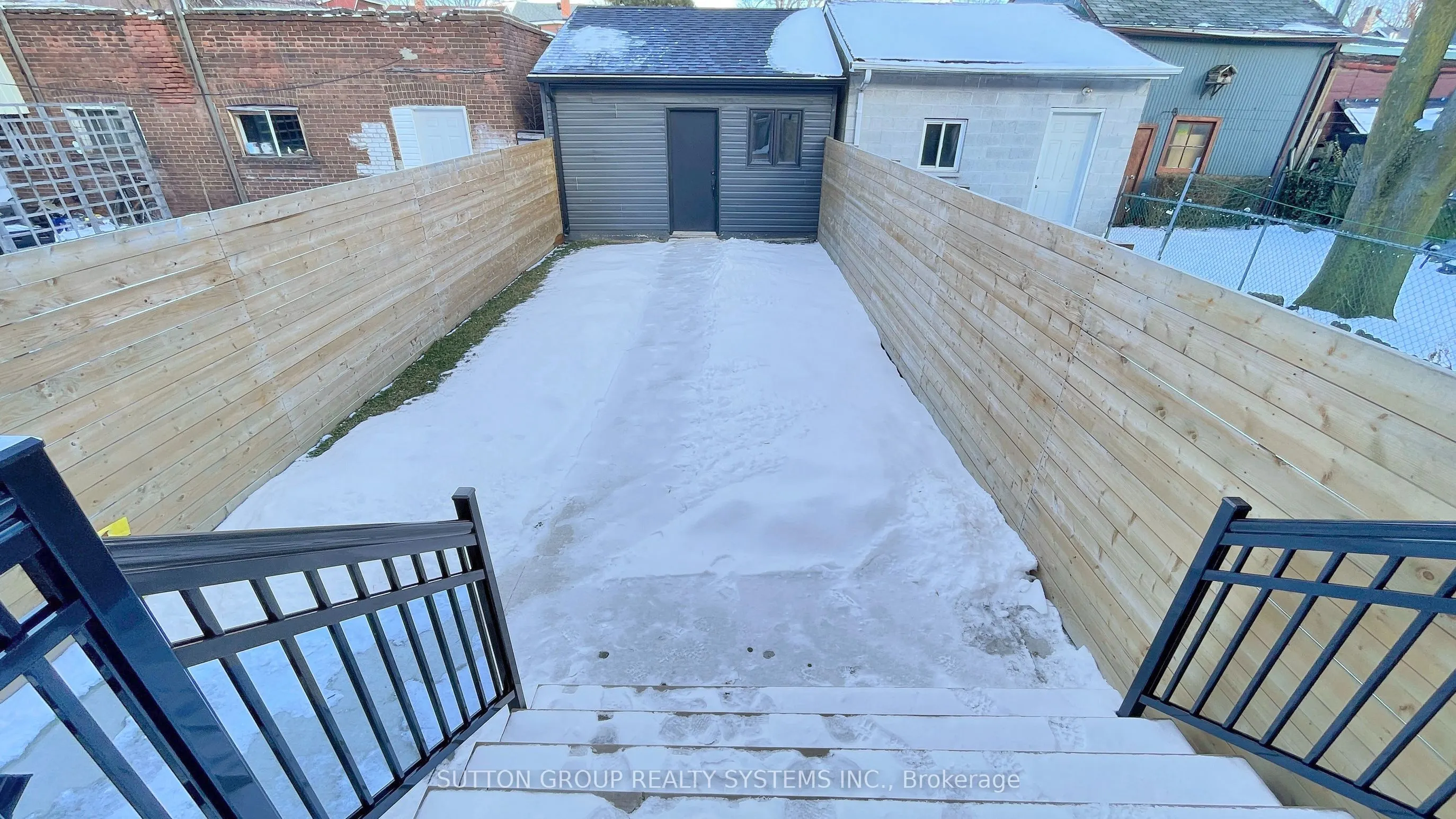 225 Christie Street