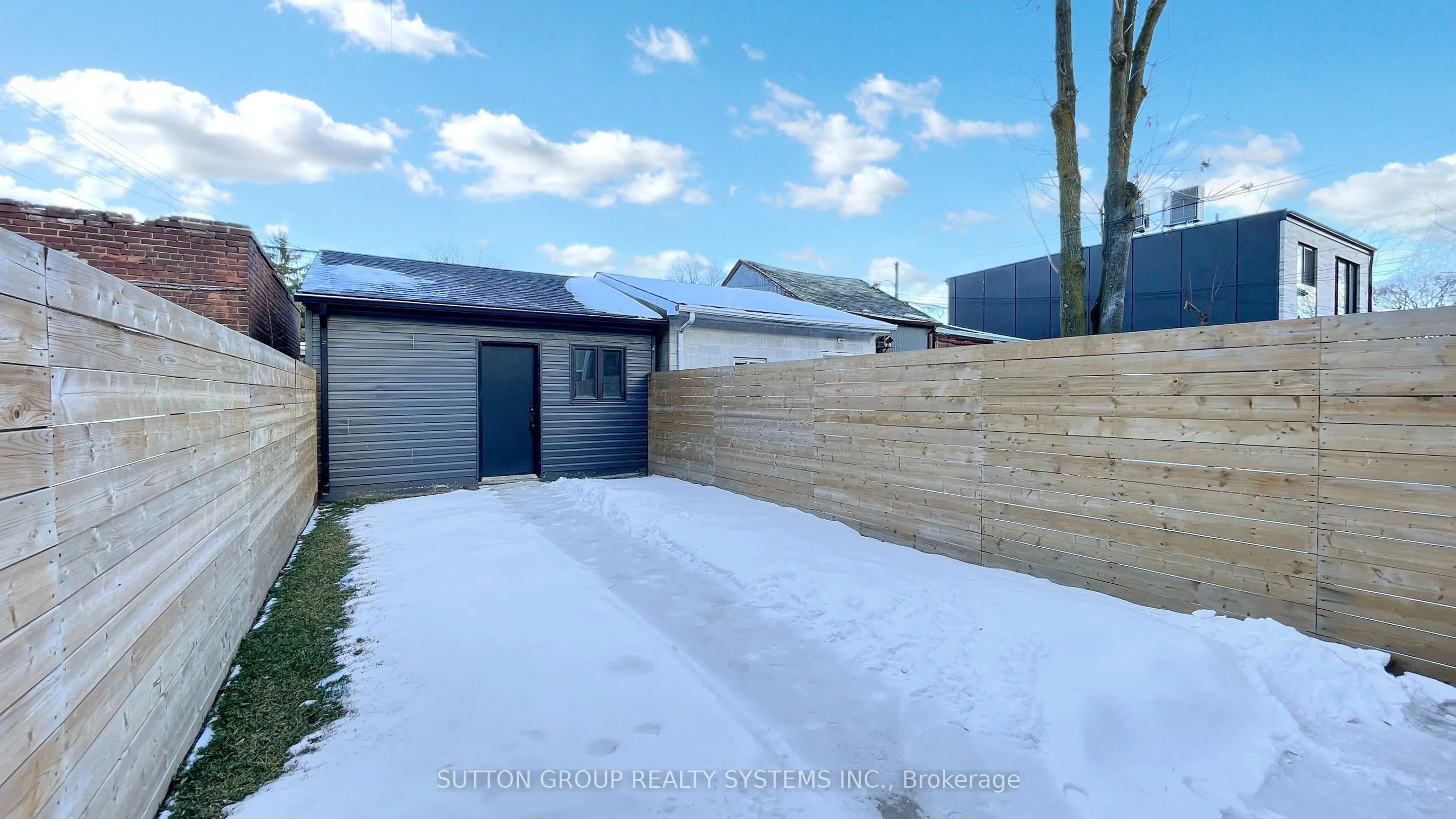 225 Christie Street