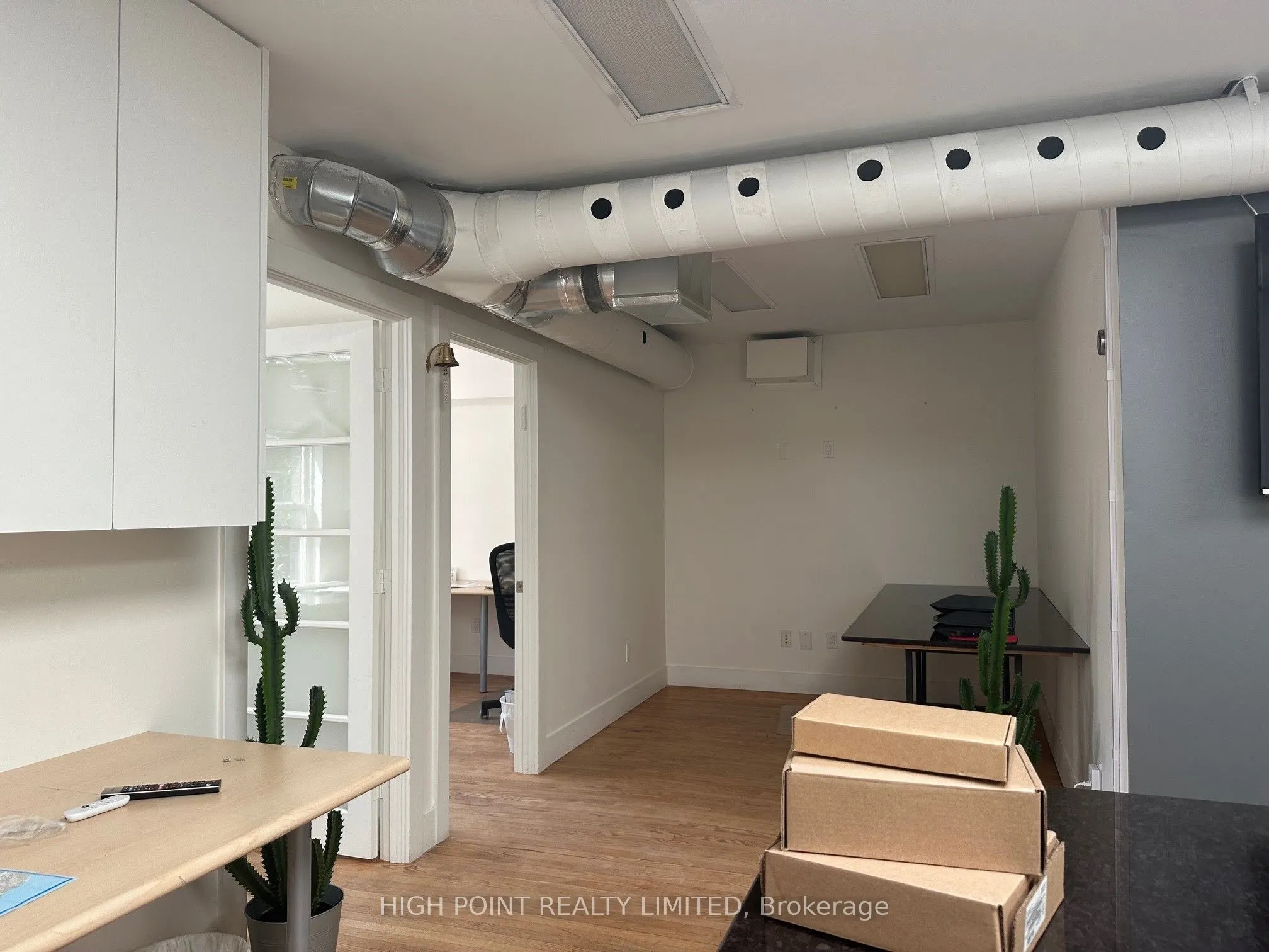510 Eglinton Avenue W, #202
