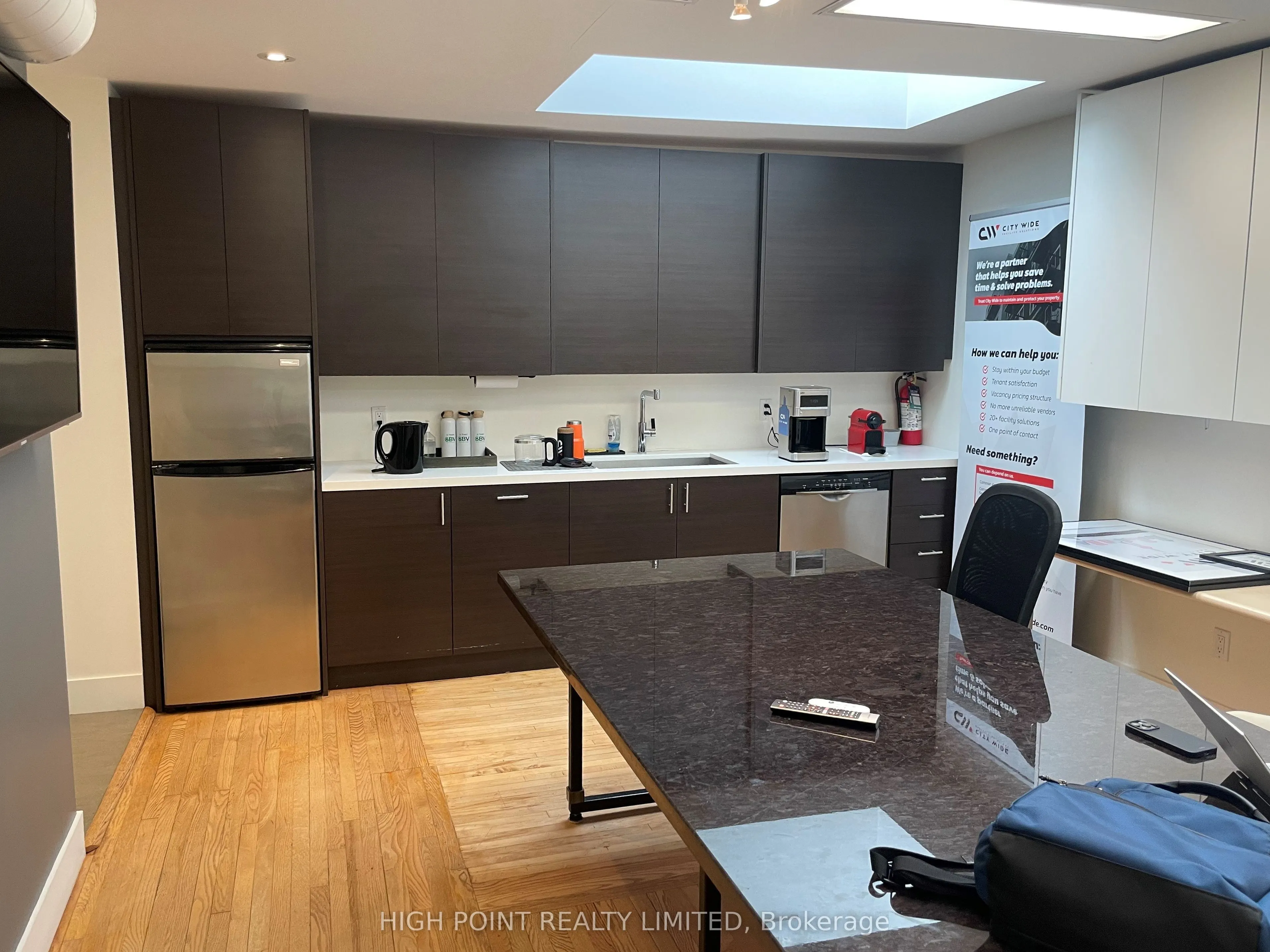 510 Eglinton Avenue W, #202