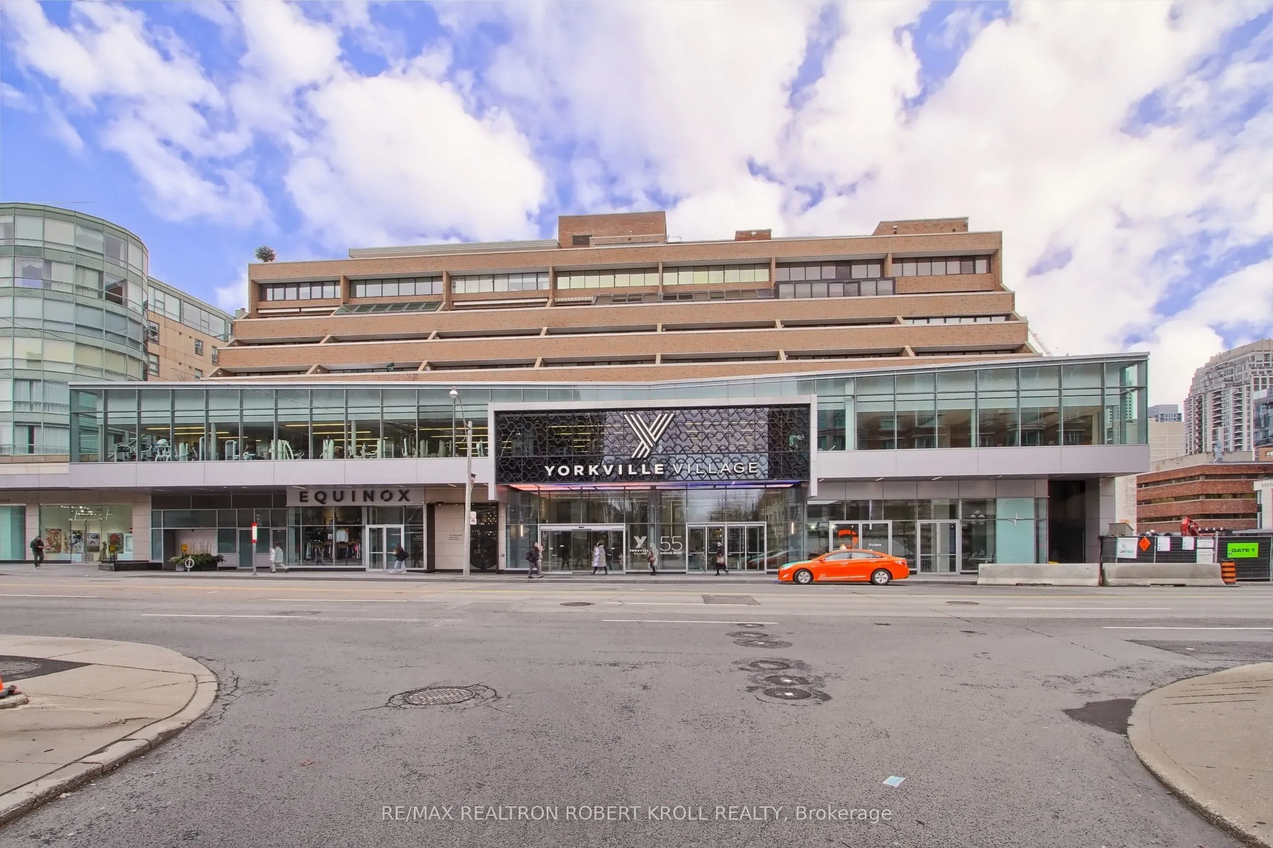 55A Avenue Road, #406