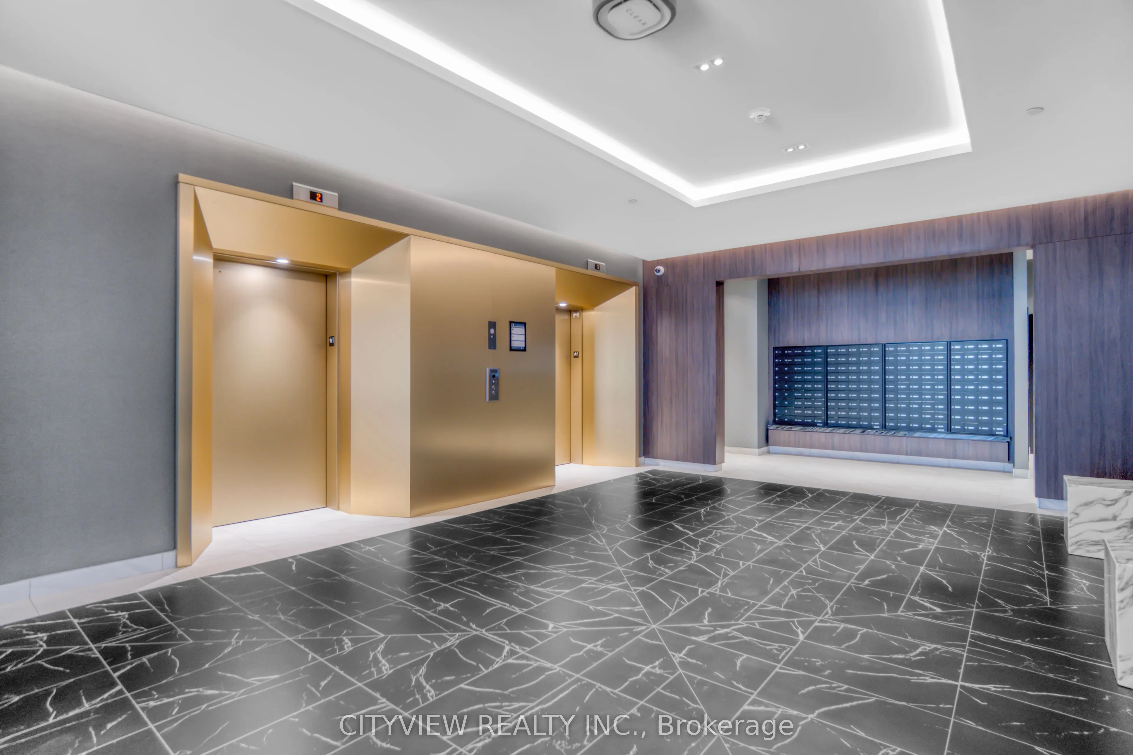 500 Dupont Street, #PH10