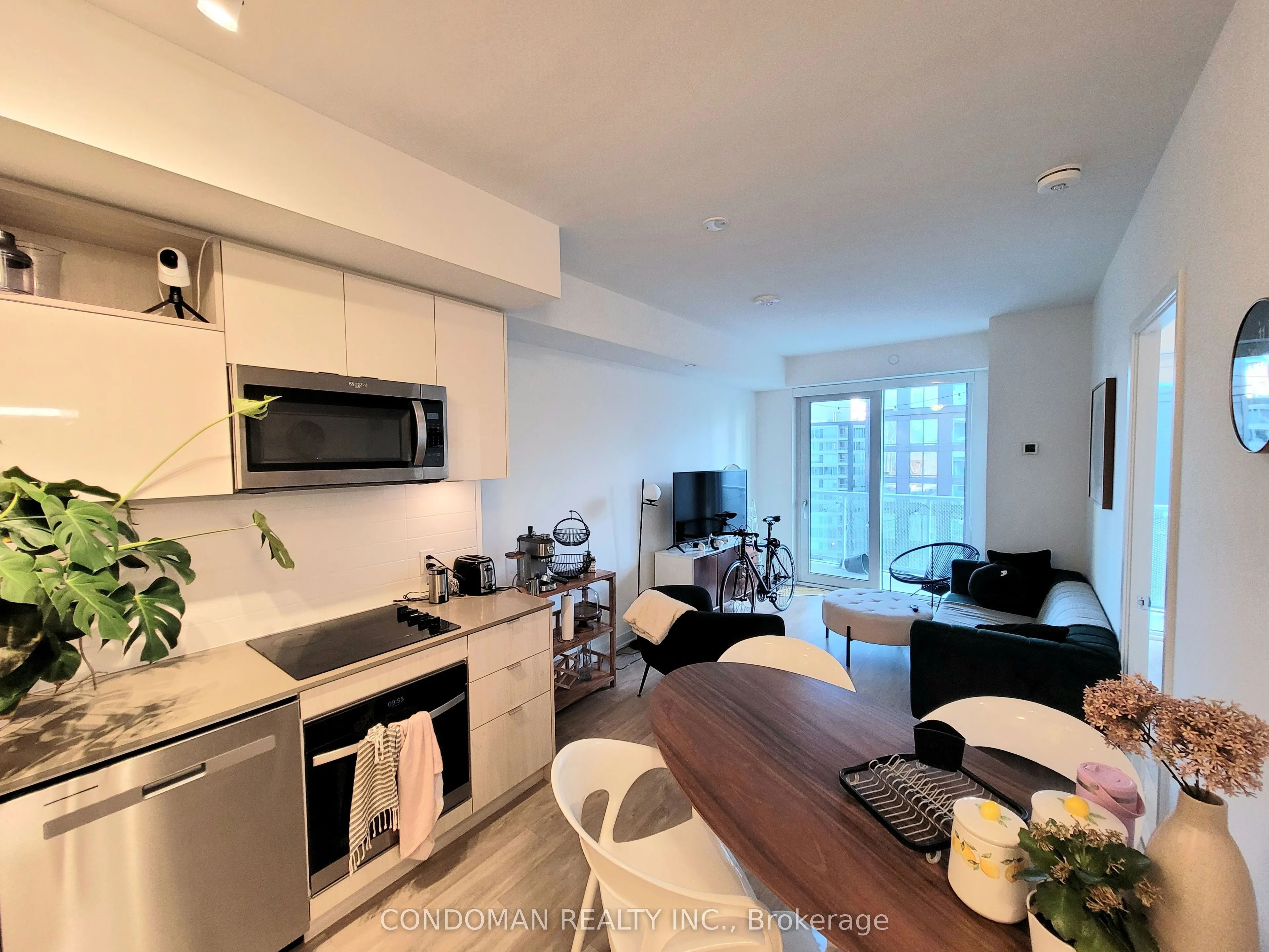 100 Dalhousie Street, #2408