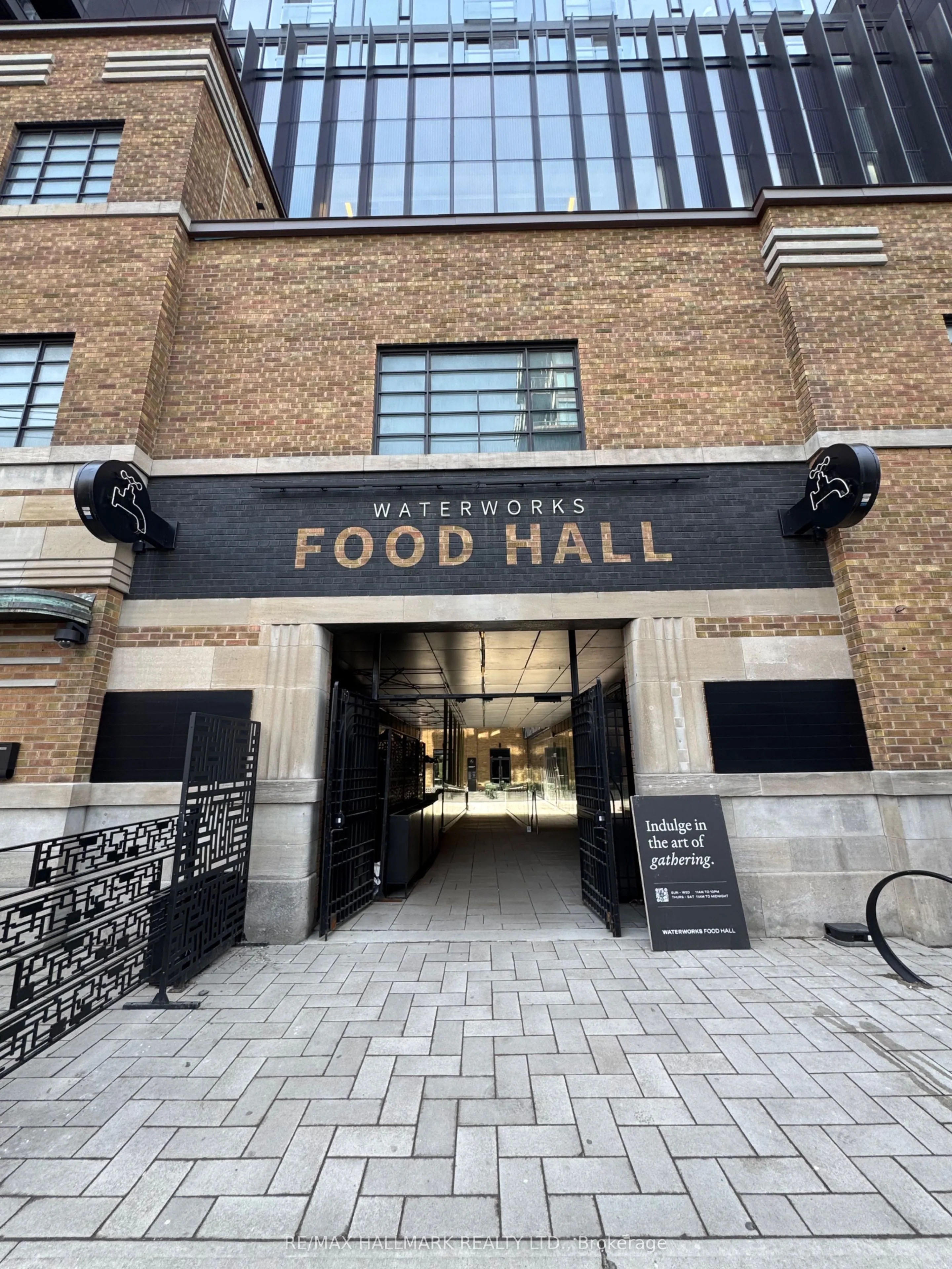 2 Augusta Avenue, #507