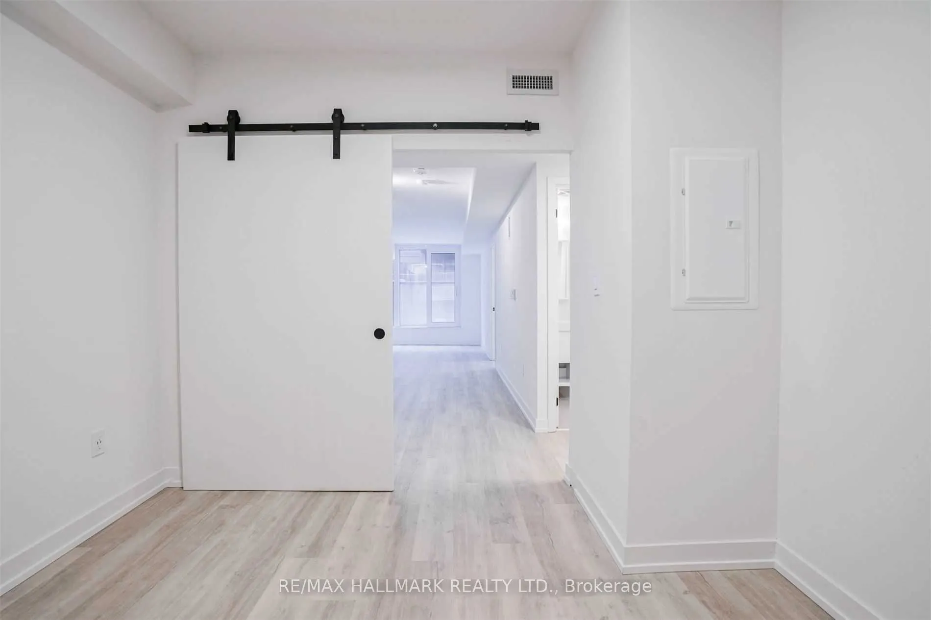 2 Augusta Avenue, #507