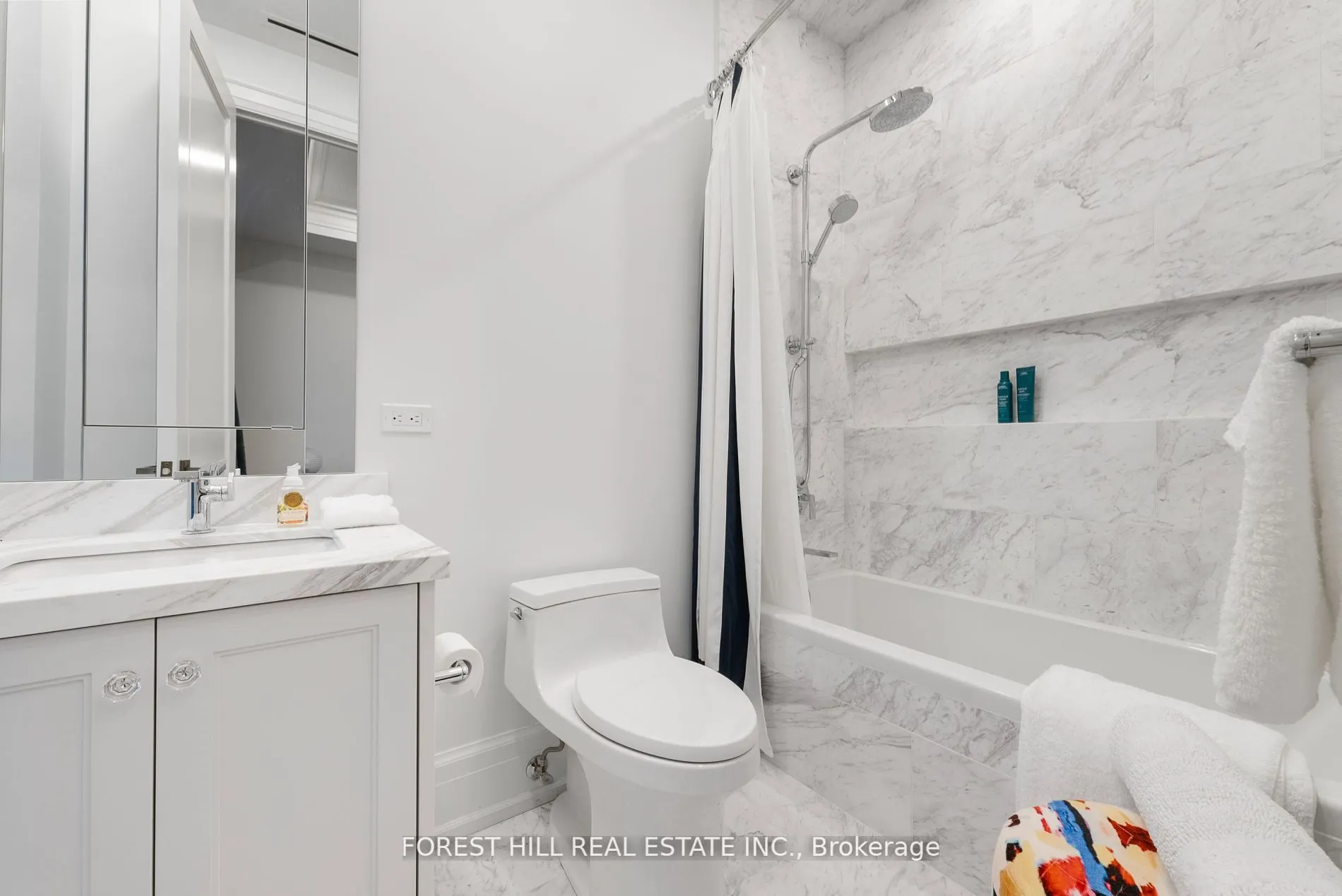 128 Hazelton Avenue, #602