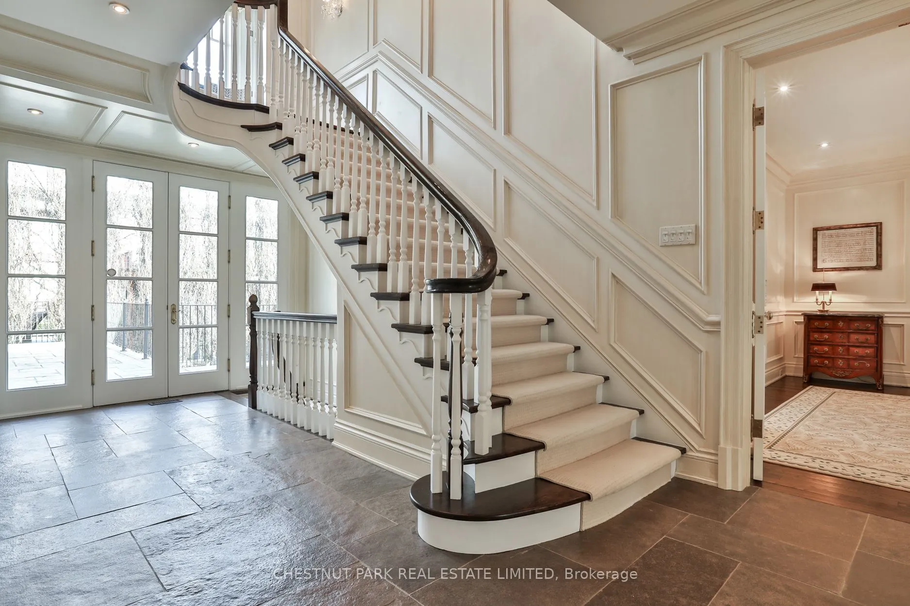 170 Roxborough Drive