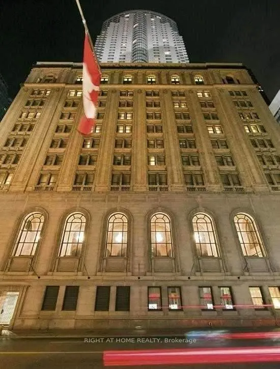 1 King Street W, #4404