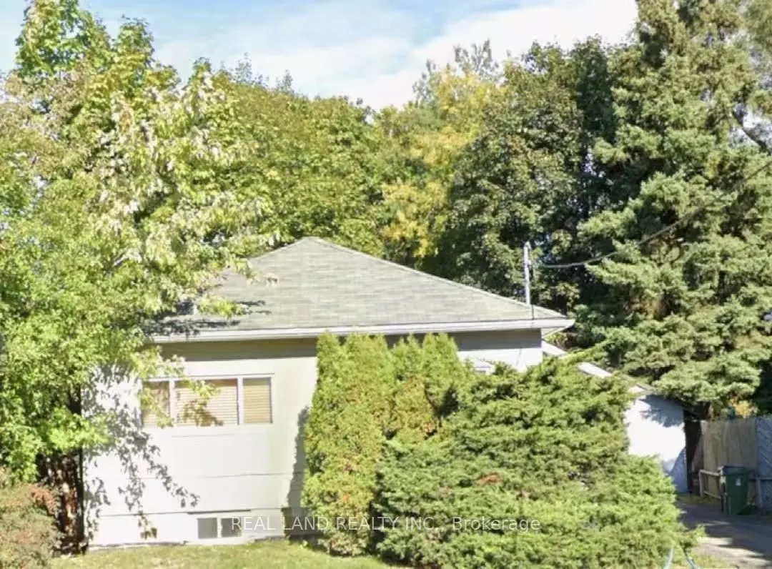 166 Maplehurst Avenue