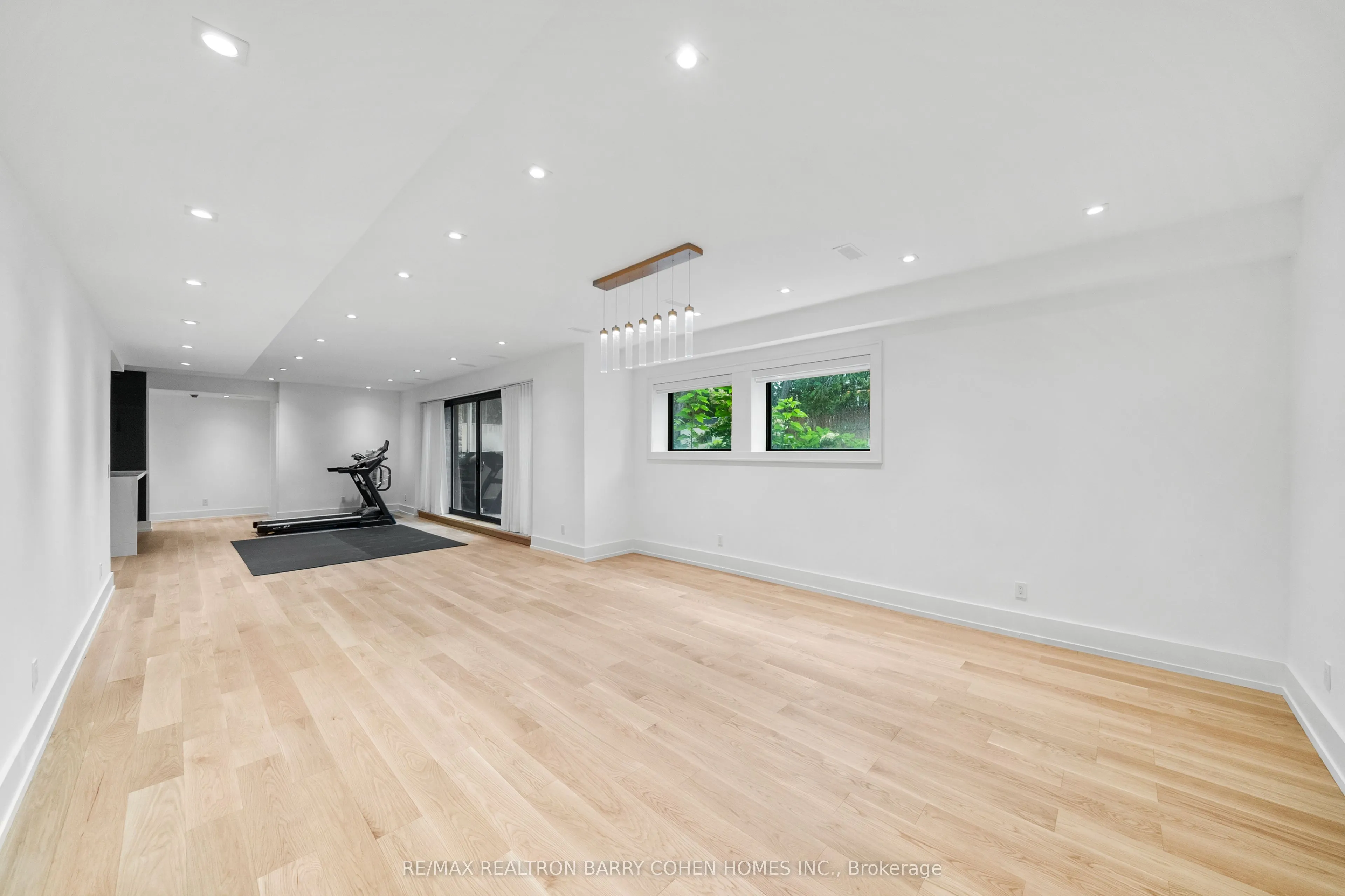 28 Brian Cliff Drive
