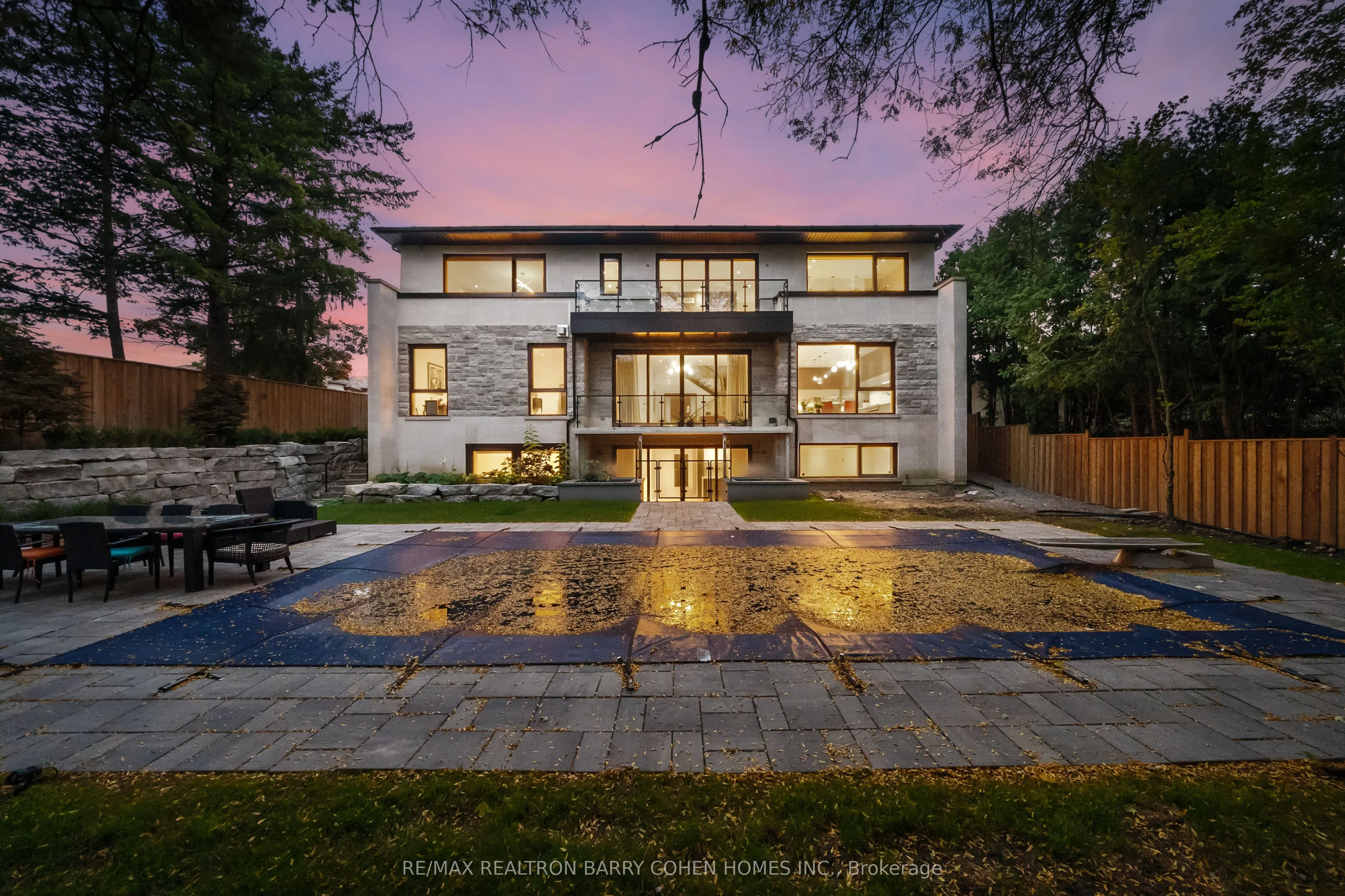28 Brian Cliff Drive