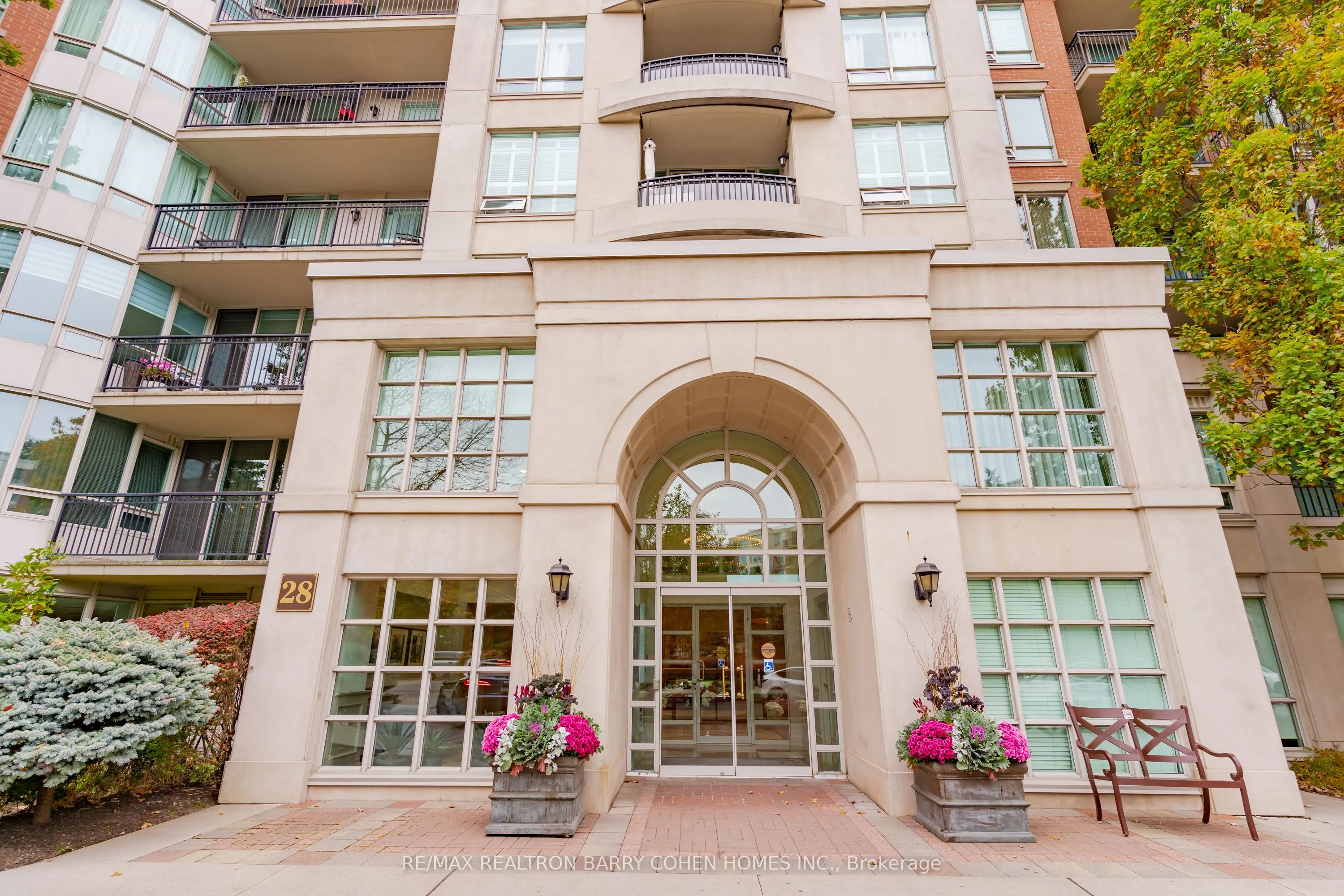 28 William Carson Crescent #815