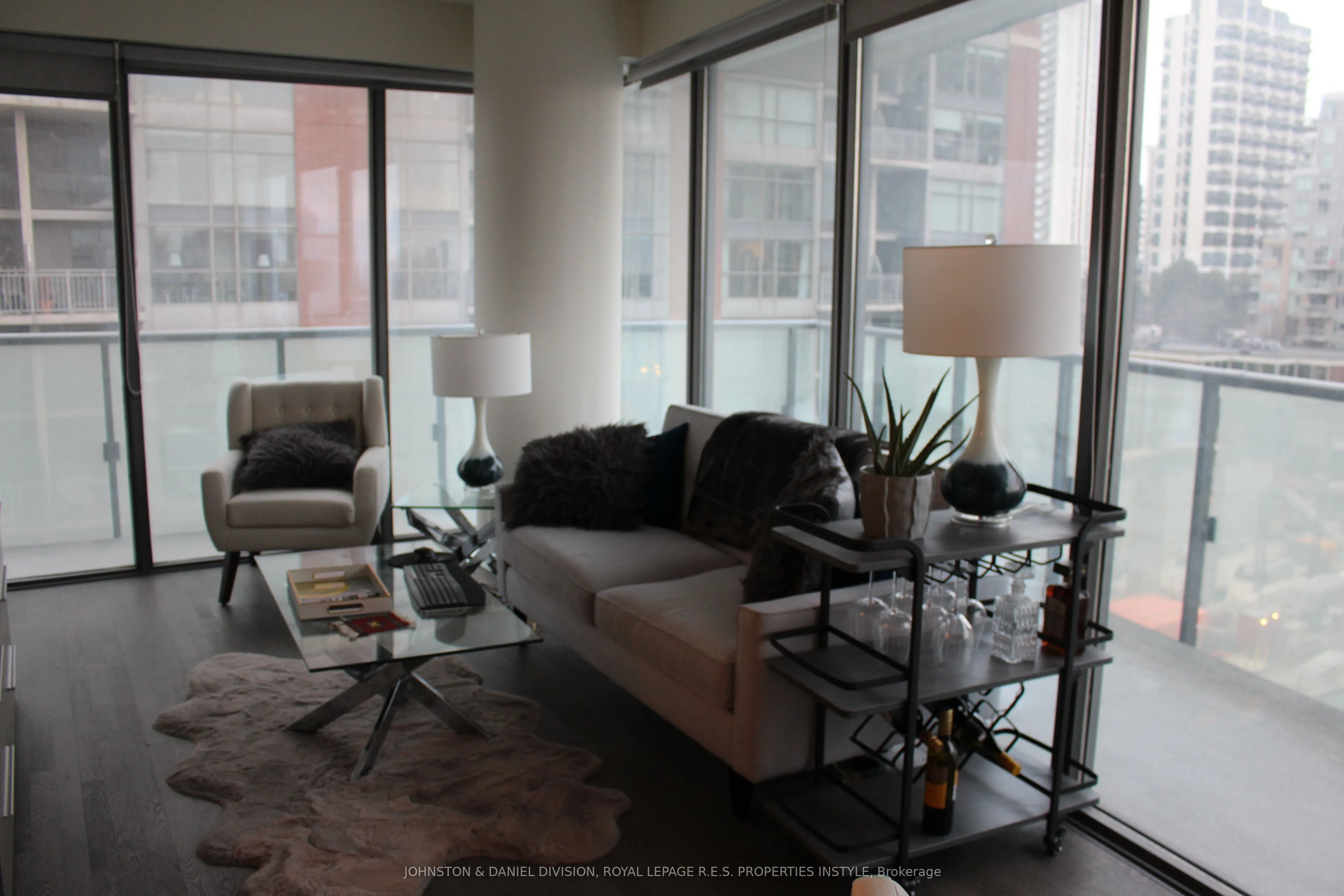1815 Yonge Street, #706