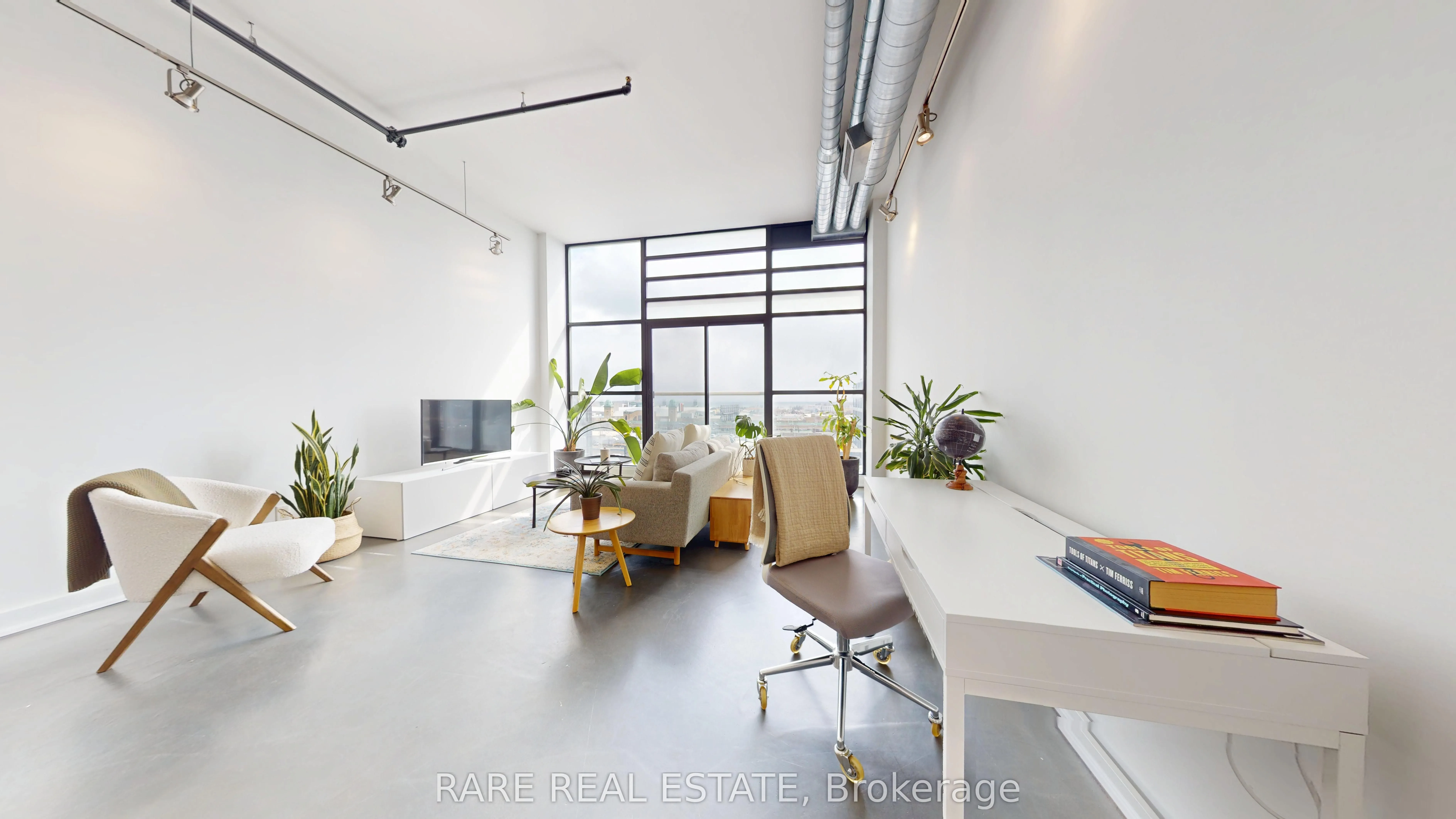 43 Hanna Avenue, #714