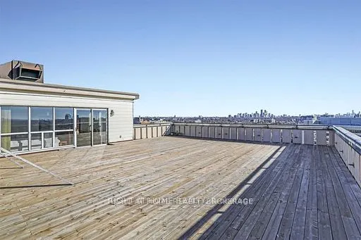 130 Neptune Drive, #1601