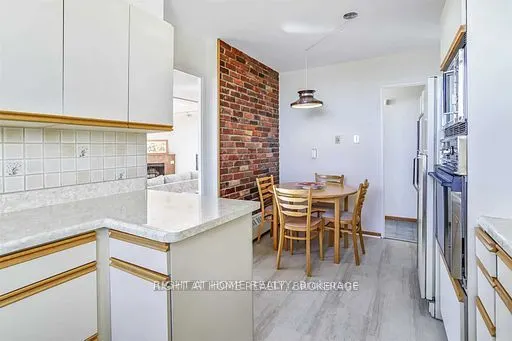 130 Neptune Drive, #1601
