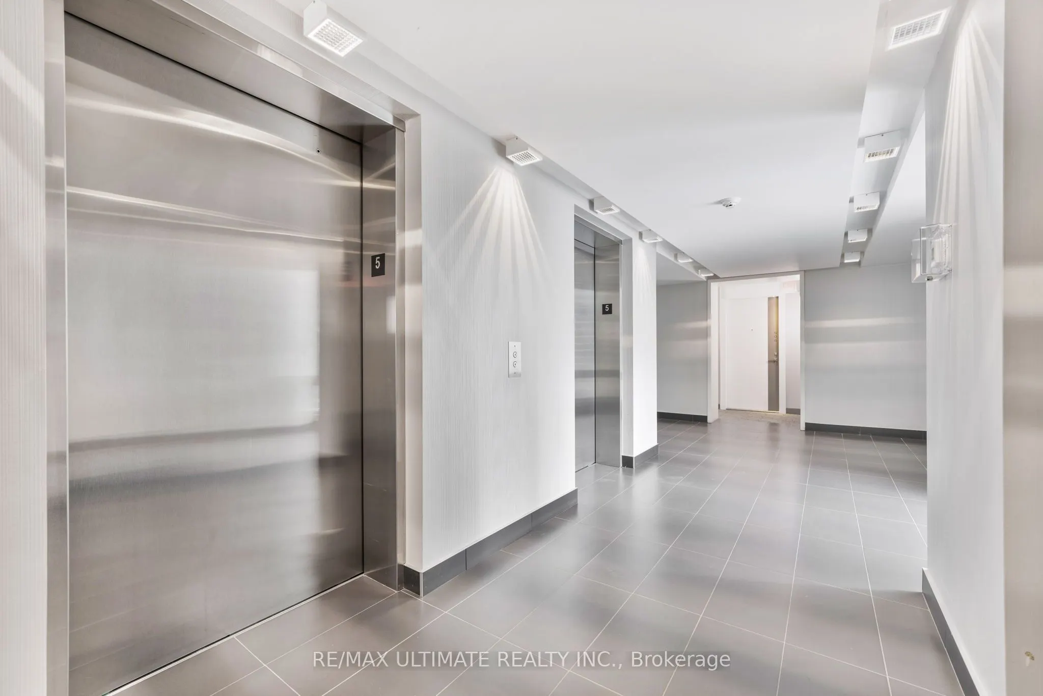 8 The Esplanade Street, #506