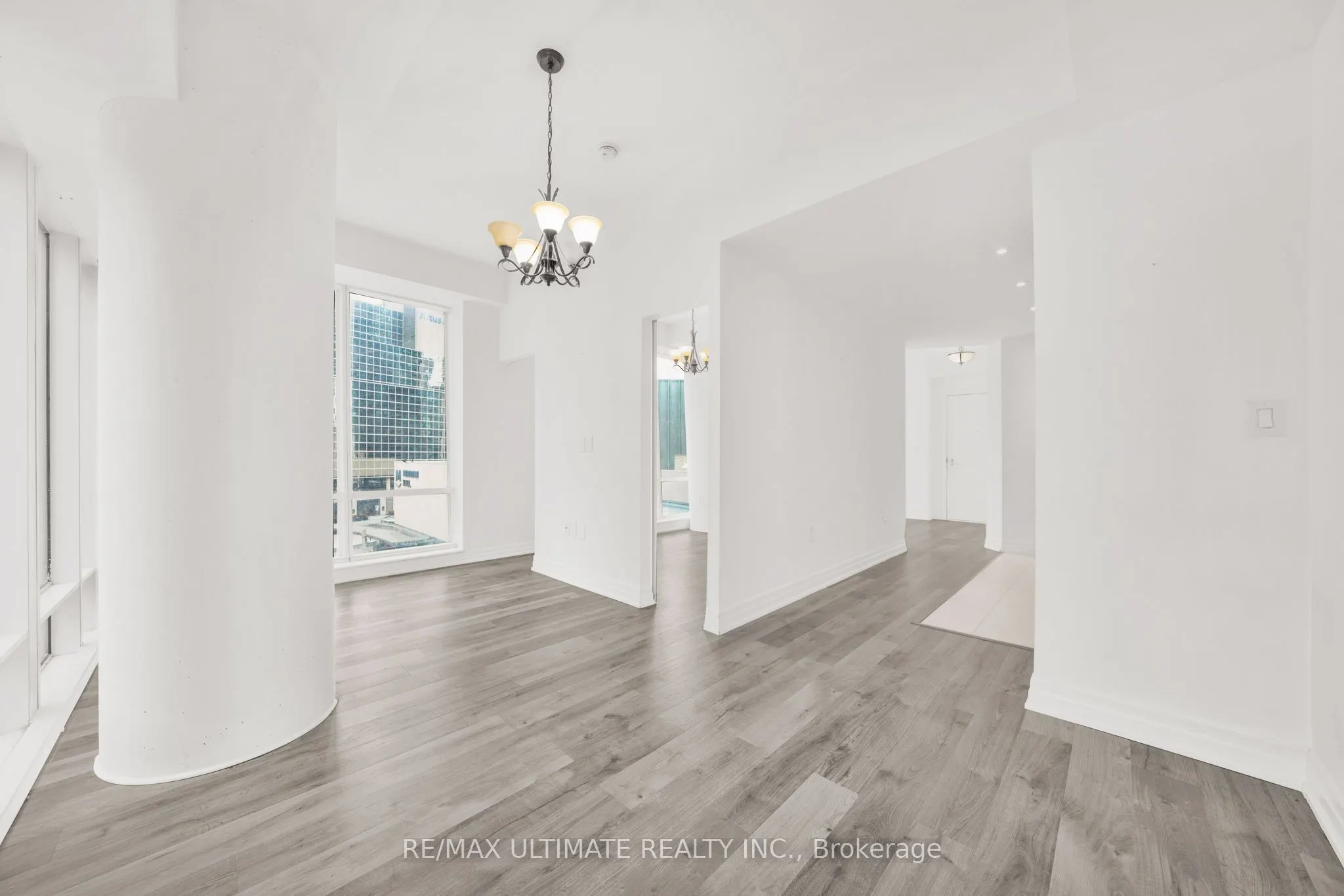 8 The Esplanade Street, #506