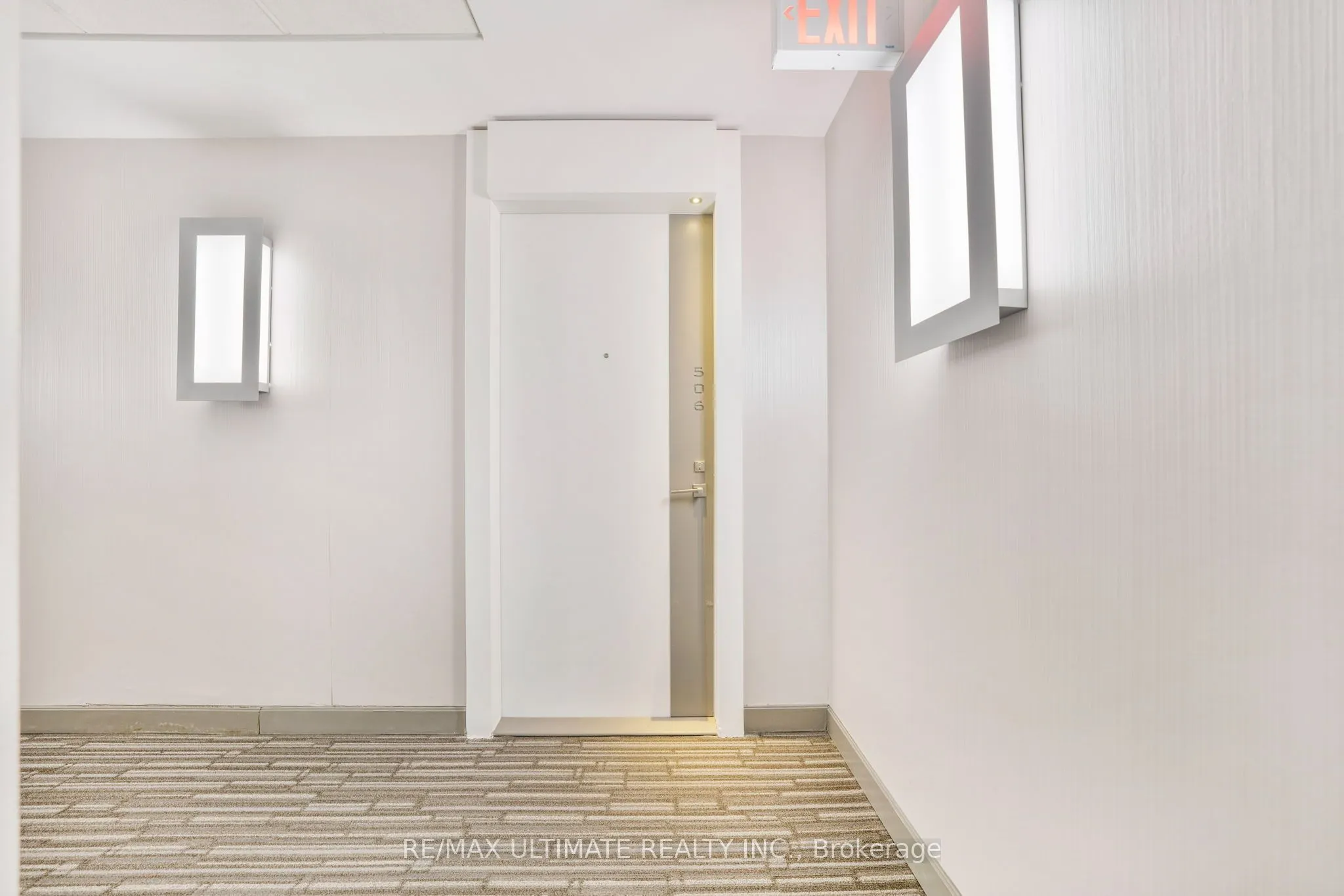 8 The Esplanade Street, #506