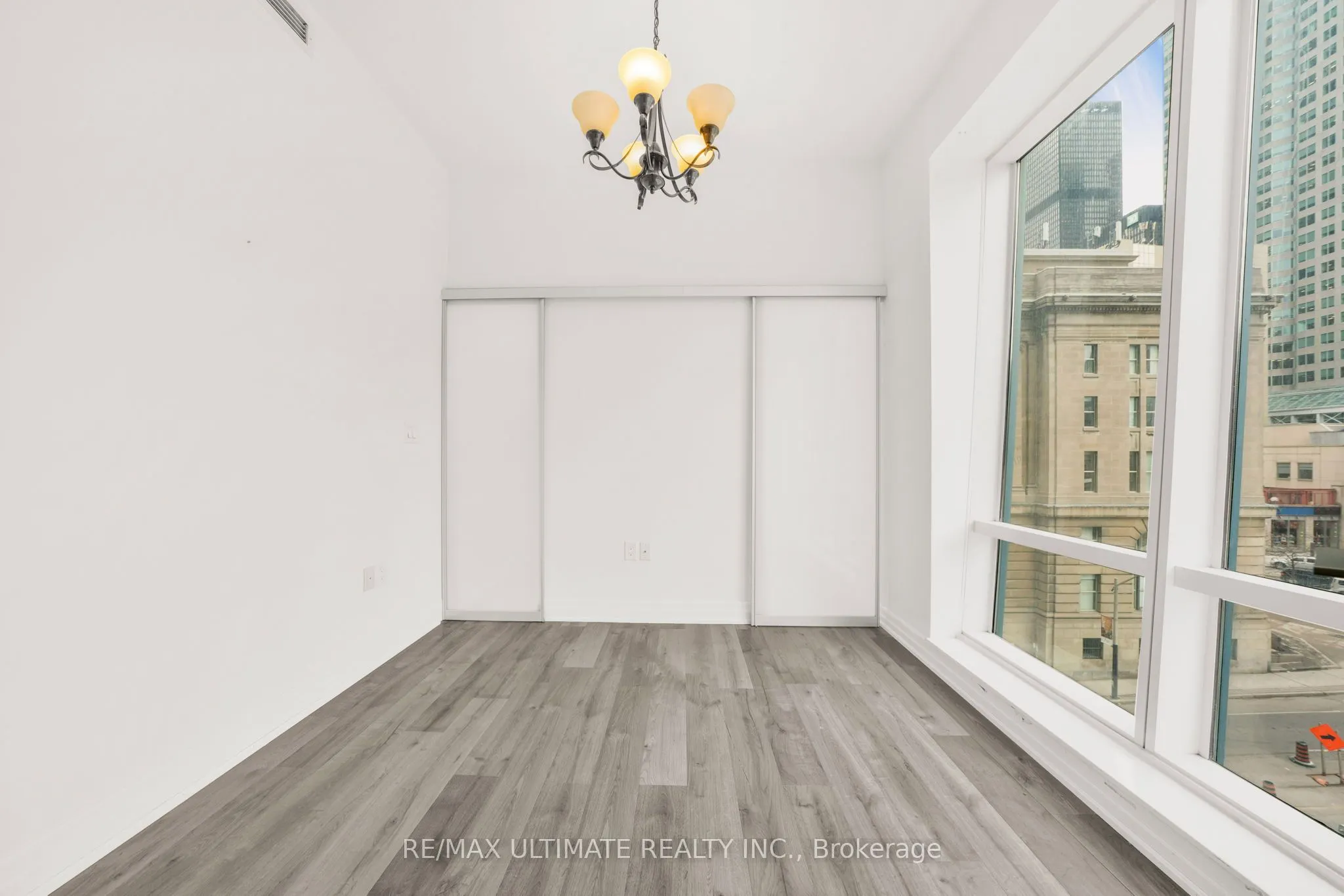 8 The Esplanade Street, #506