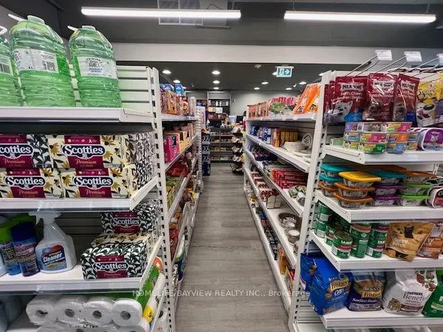 1490 Bathurst Street