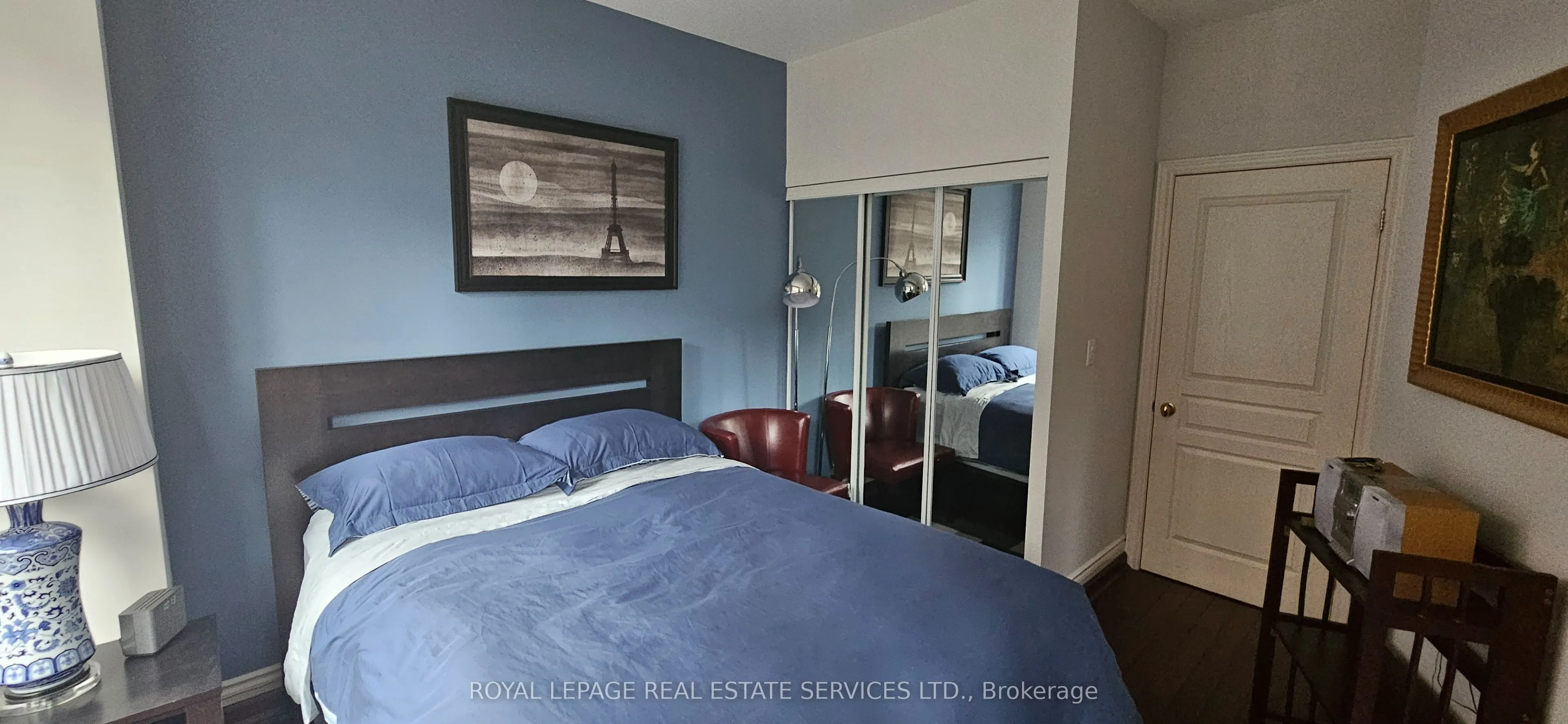 102 Bloor Street W #306