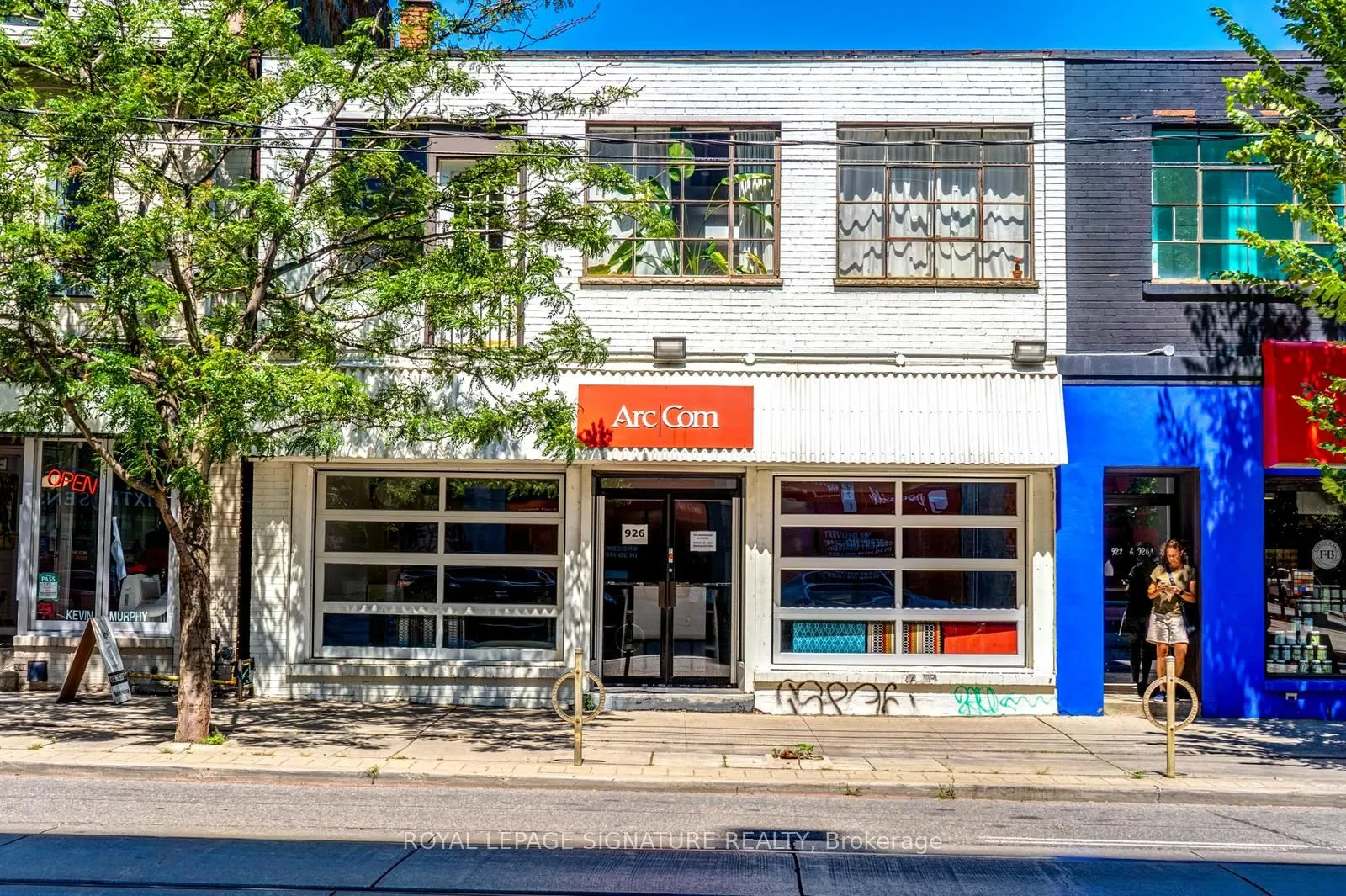 926 King Street W, #Main