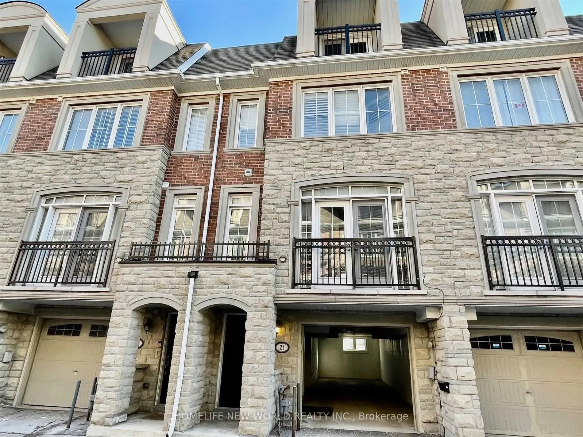 21 Slingsby Lane