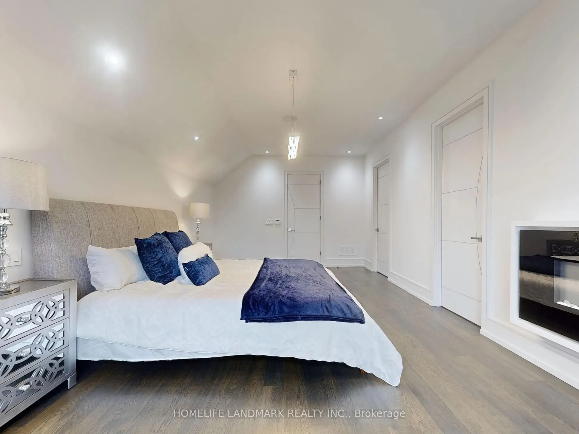 301 Jedburgh Road