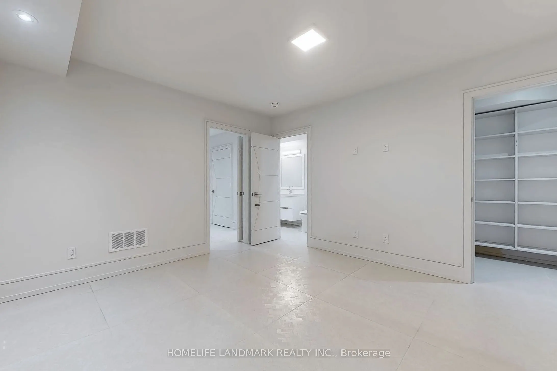 301 Jedburgh Road