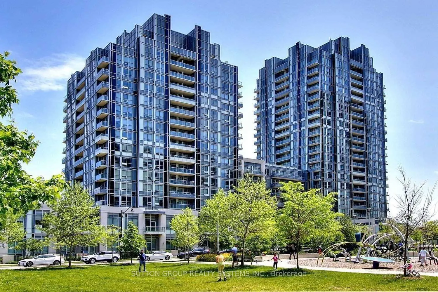 120 Harrison Garden Boulevard, #1412