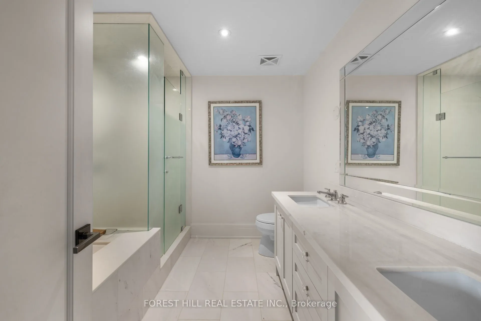 181 Davenport Road, #806
