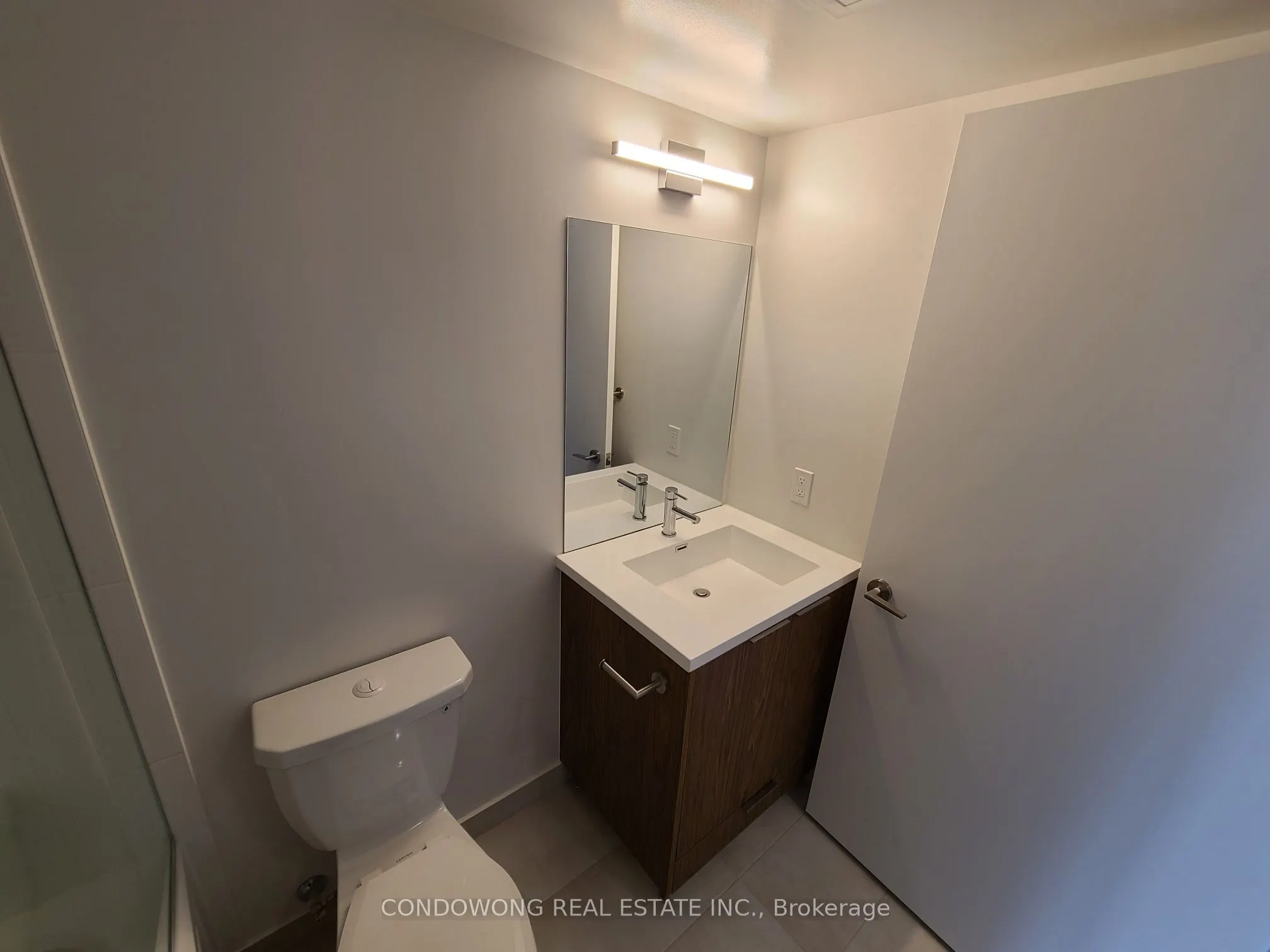 60 Shuter Street, #3001