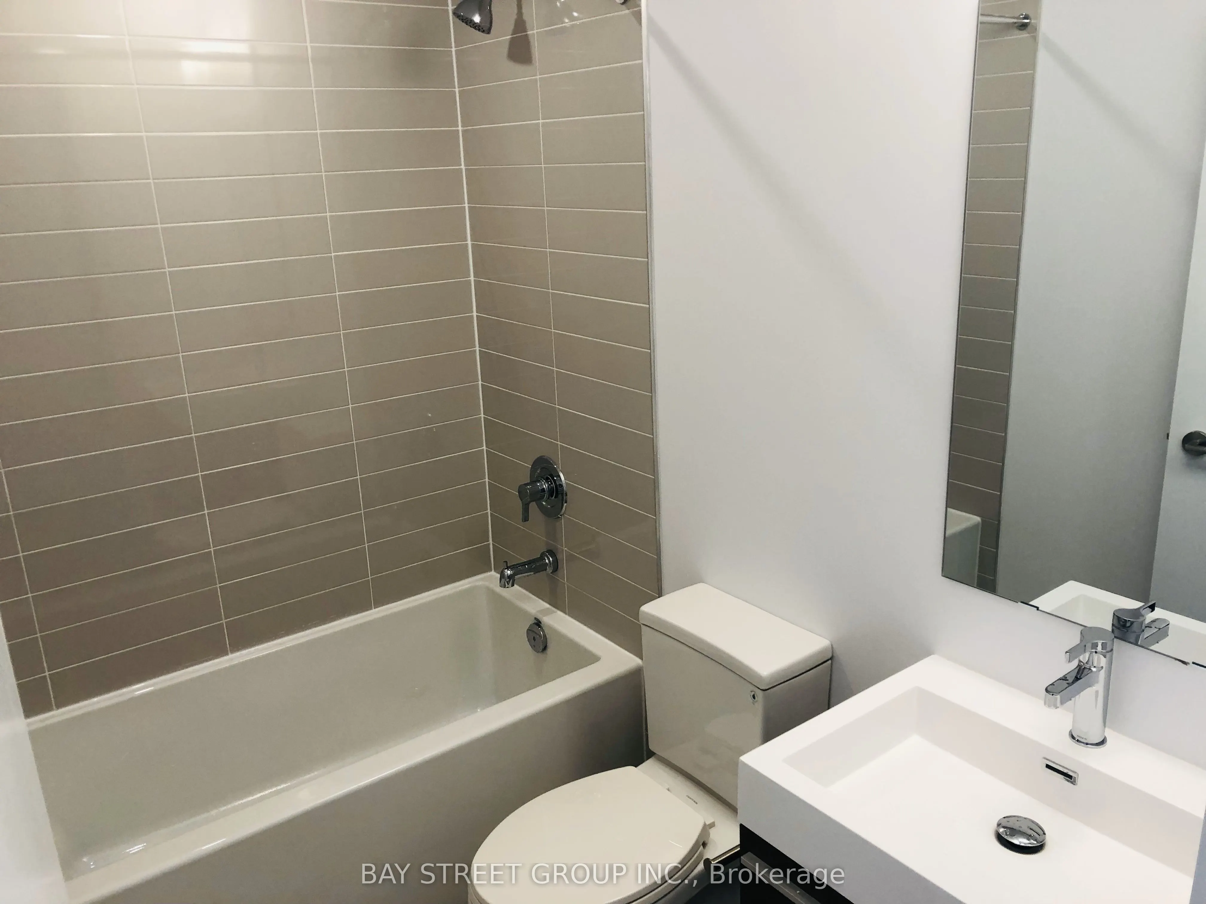 181 Bedford Road, #1001