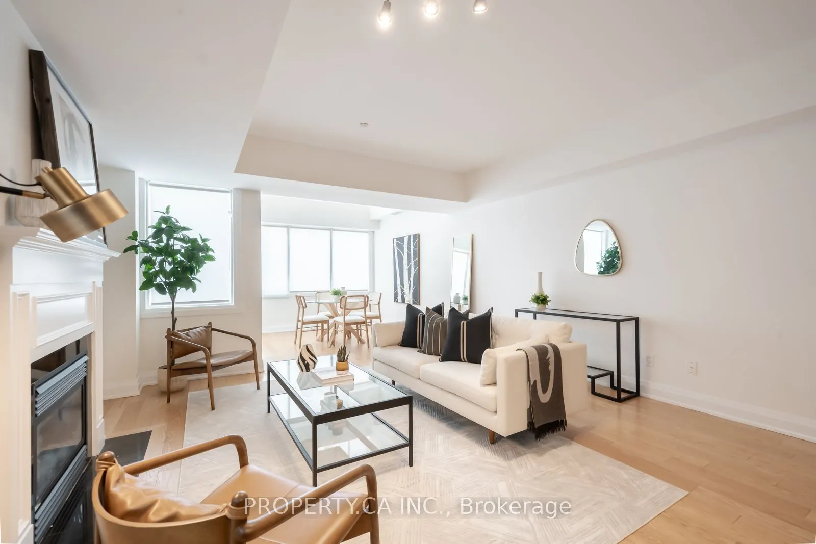 473 Dupont Street, #1