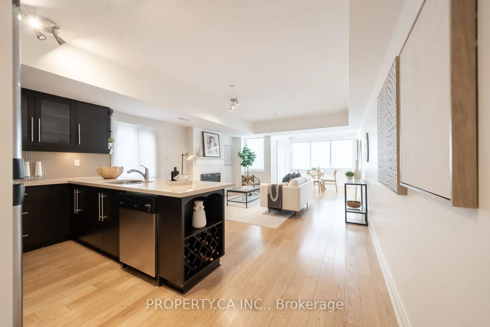 473 Dupont Street, #1