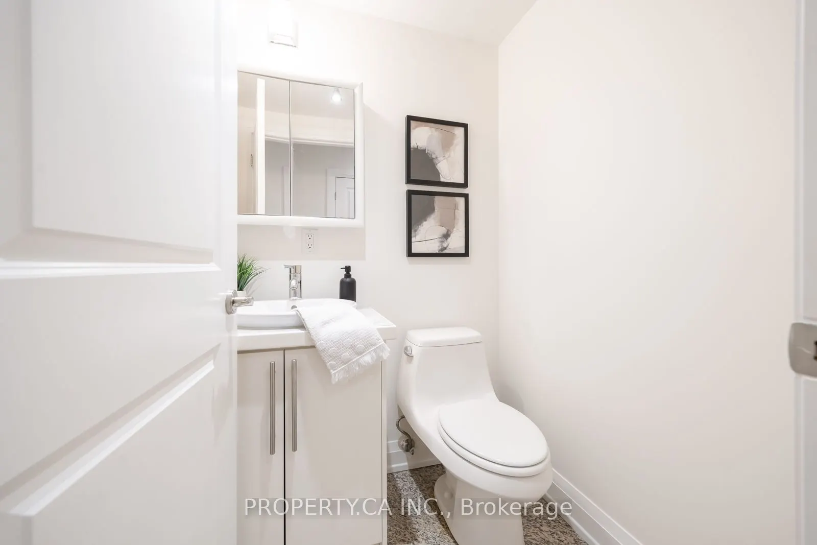 473 Dupont Street, #1