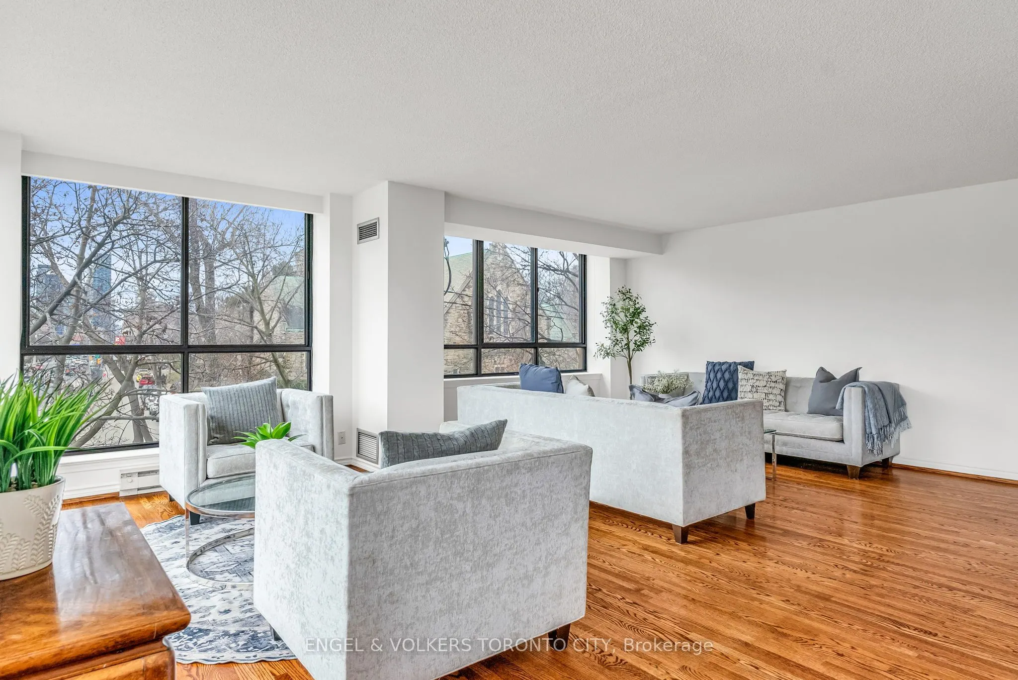 2900 Yonge Street, #507