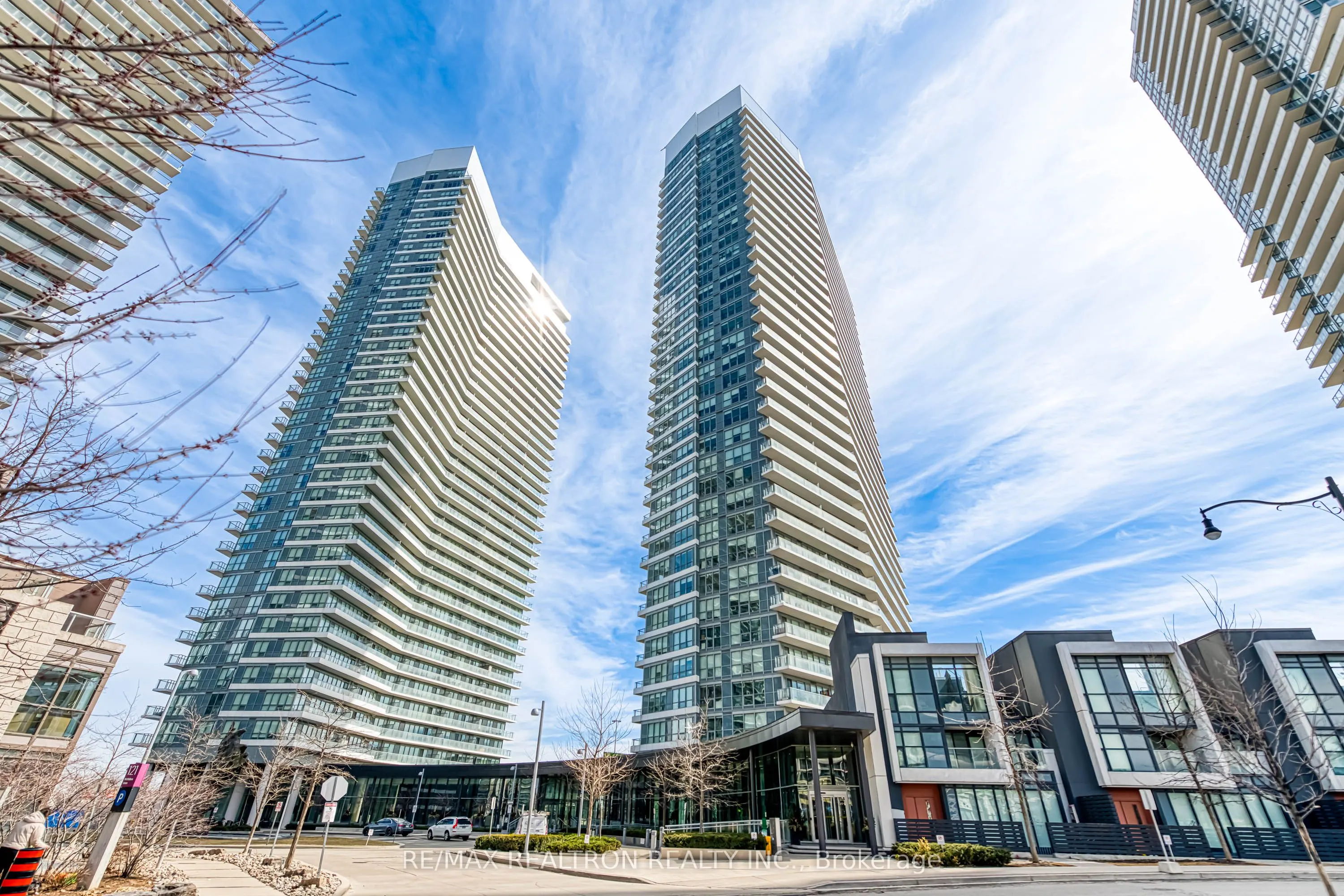 115 Mcmahon Drive #2606
